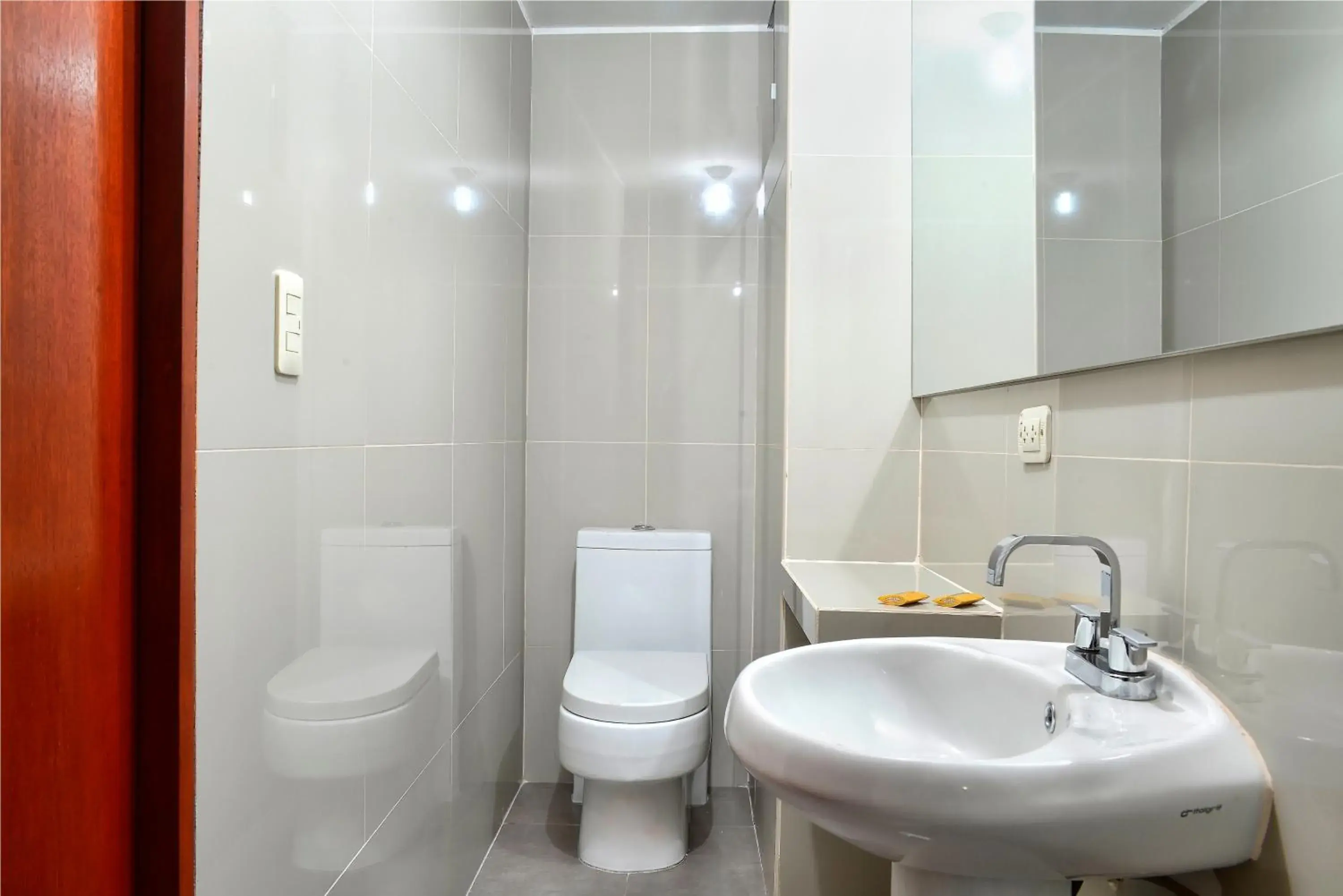 Twin Room in Hotel Esperanza Twin Room in Hotel Esperanza