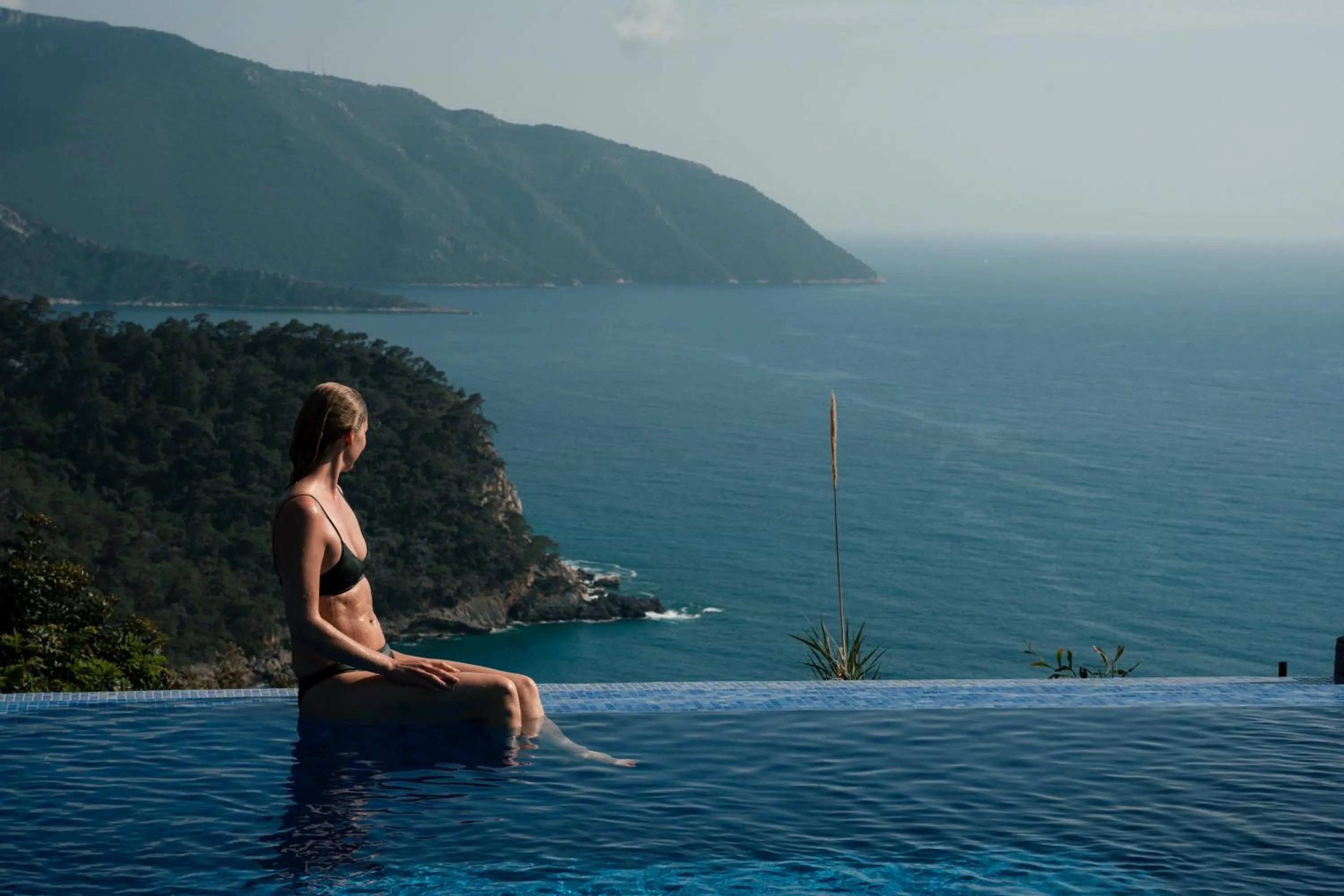 Swimming pool in Olive Garden Kabak