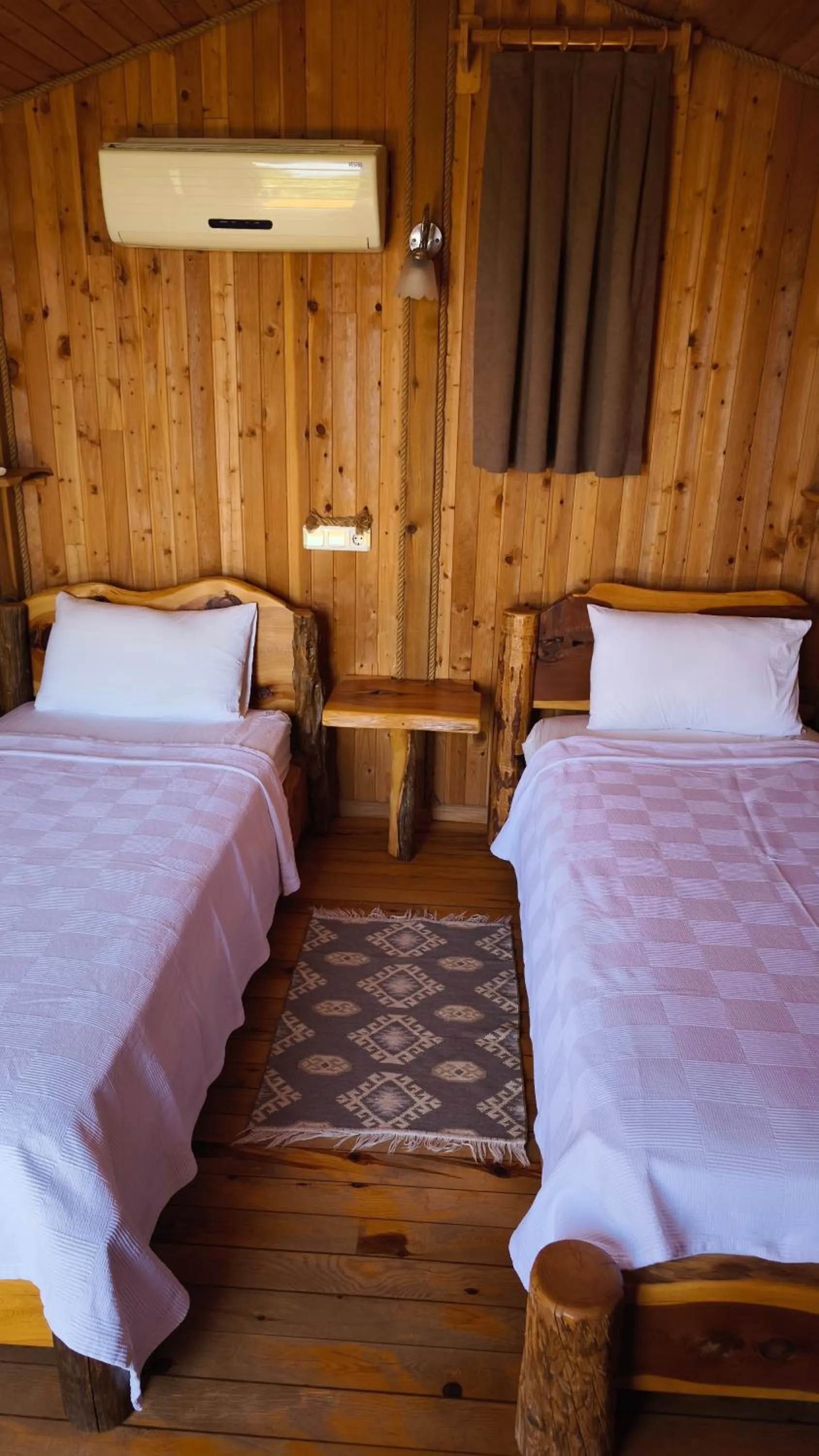 Photo of the whole room, Bed in Olive Garden Kabak