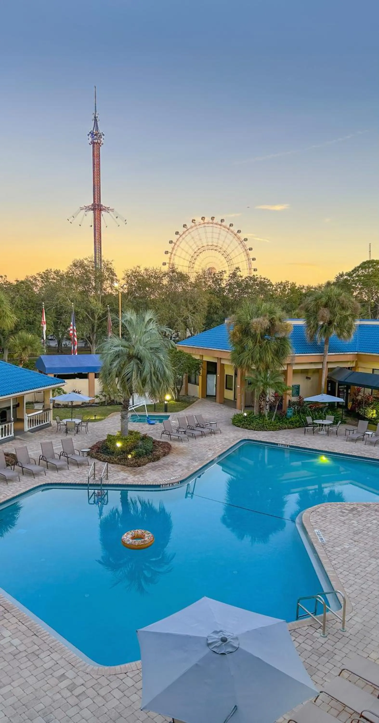 Property building in Hotel Monreale Express & Studios IDrive District