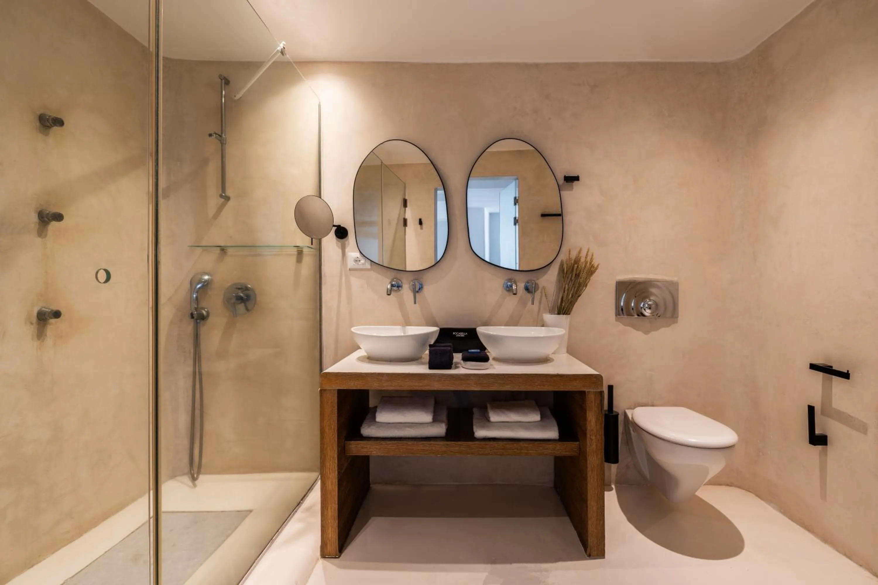 Rocabella Santorini Hotel & Spa