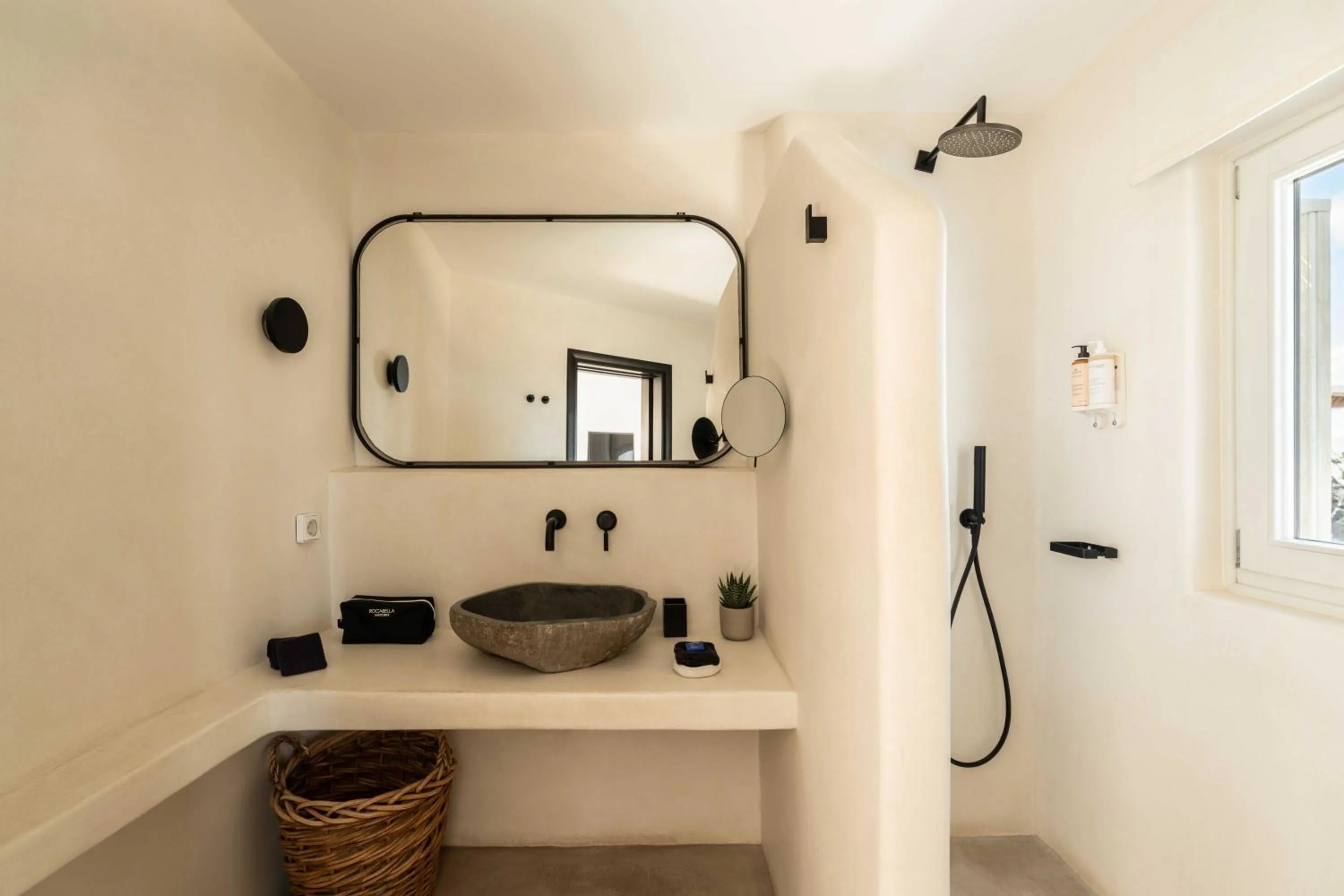 Rocabella Santorini Hotel & Spa