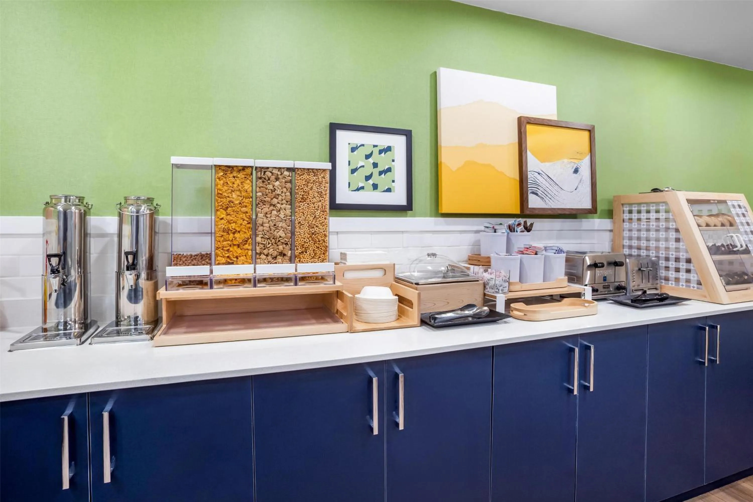 Breakfast in Spark by Hilton Kent Seattle