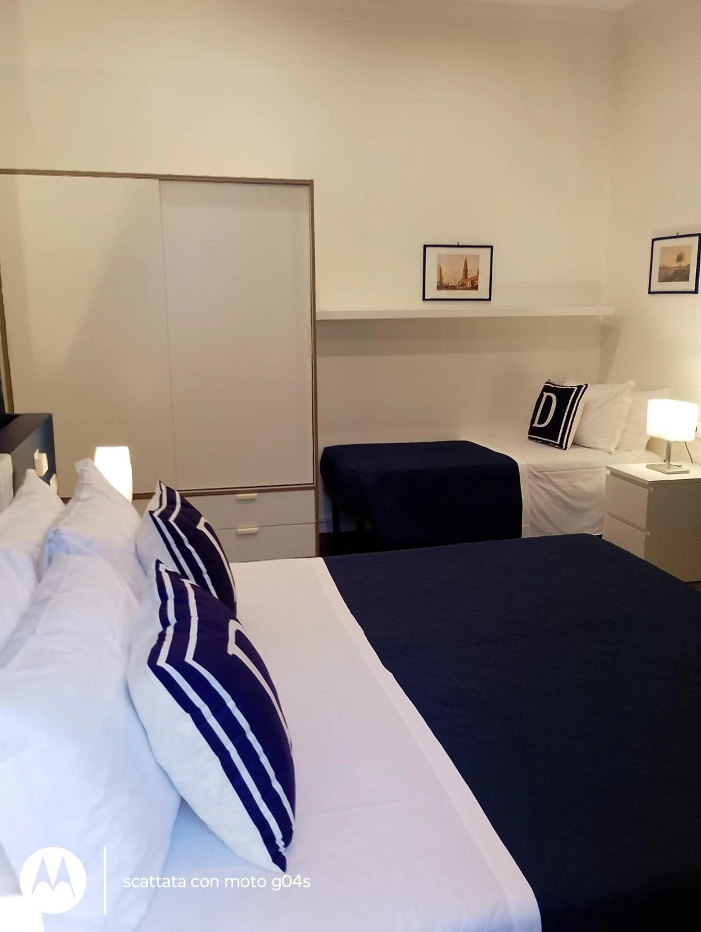 Bedroom, Bed in I DIOSCURI