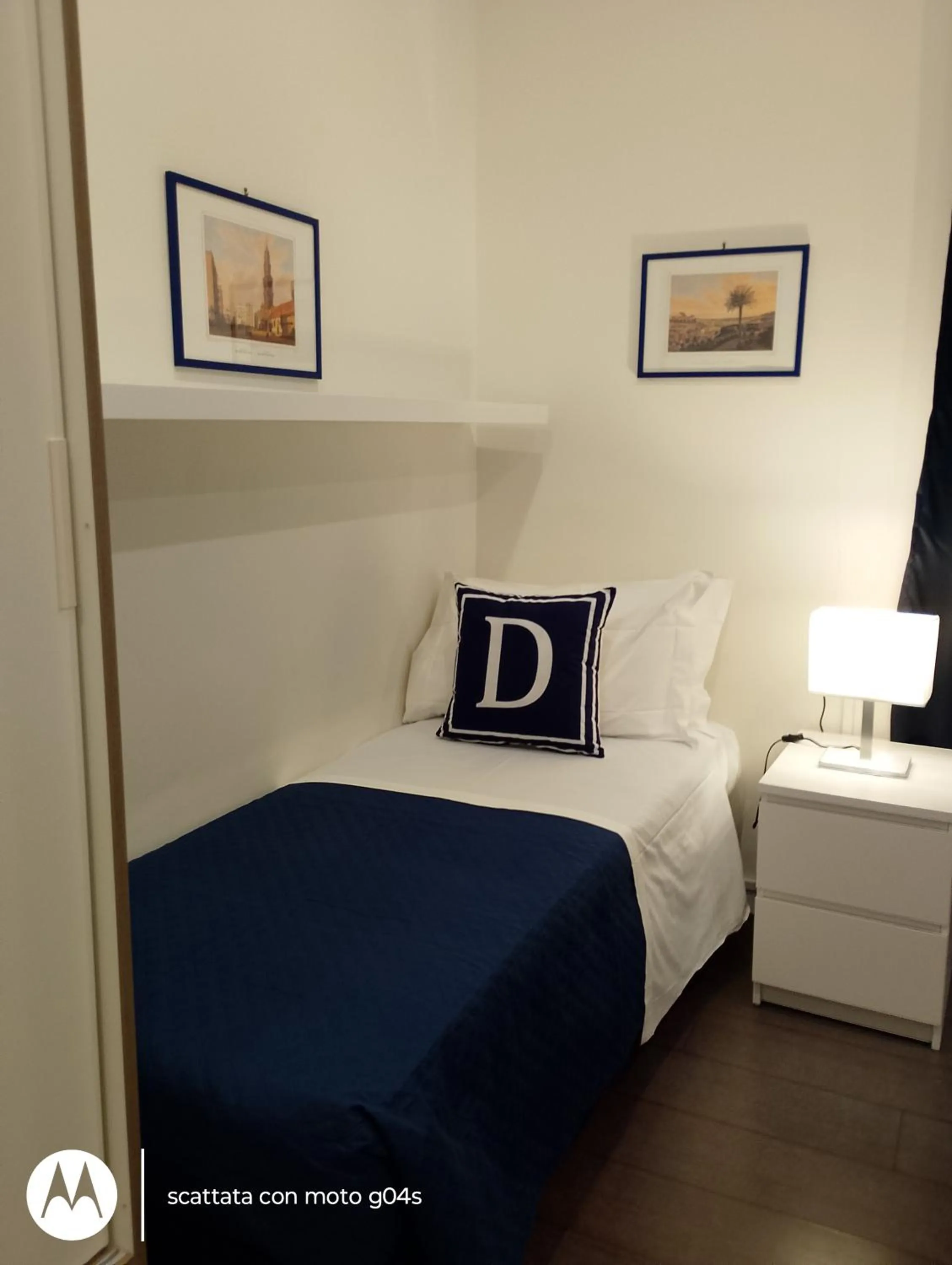 Bedroom, Bed in I DIOSCURI