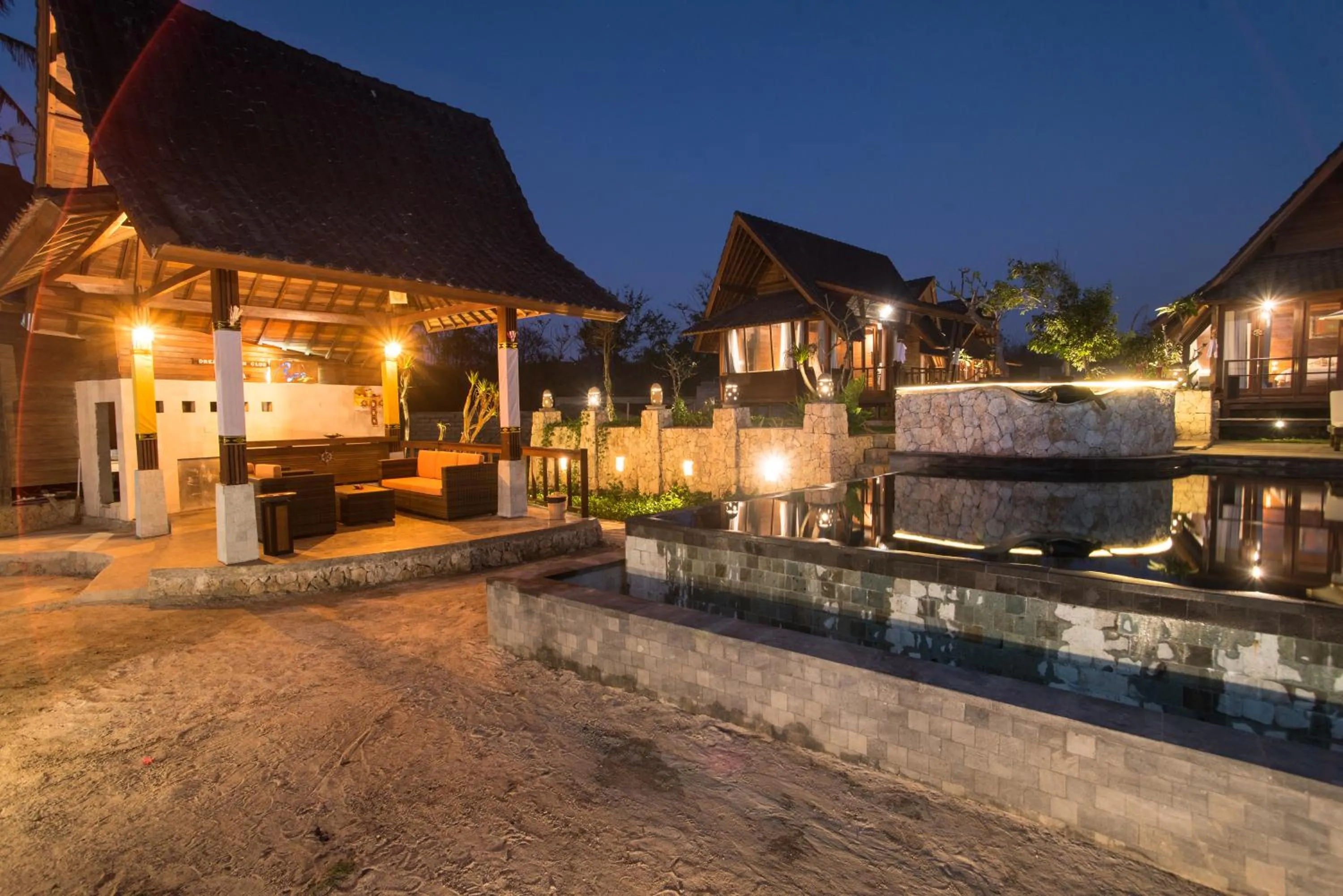 Swimming pool in D'byas Dream Beach Club and Villa