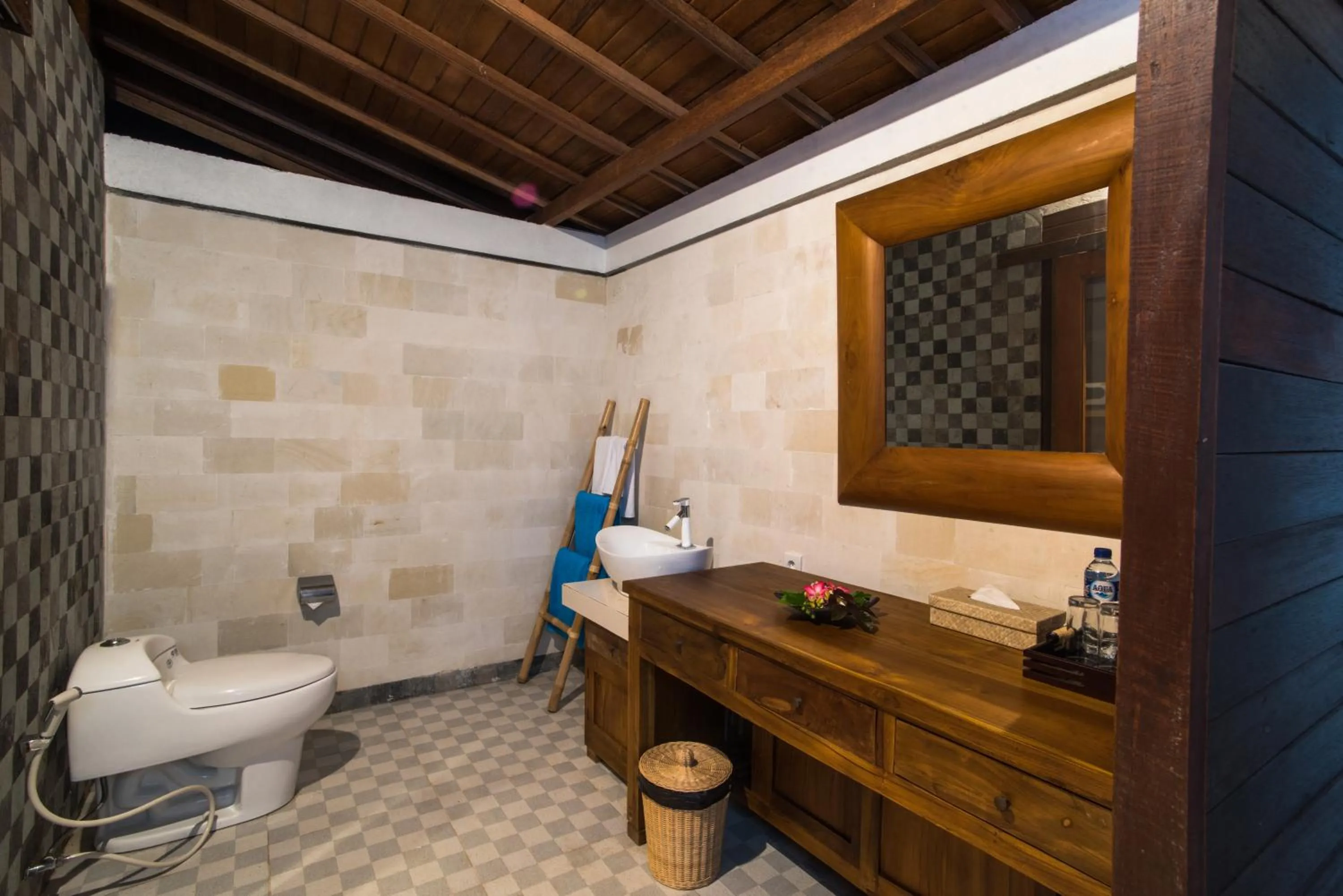 Bathroom in D'byas Dream Beach Club and Villa