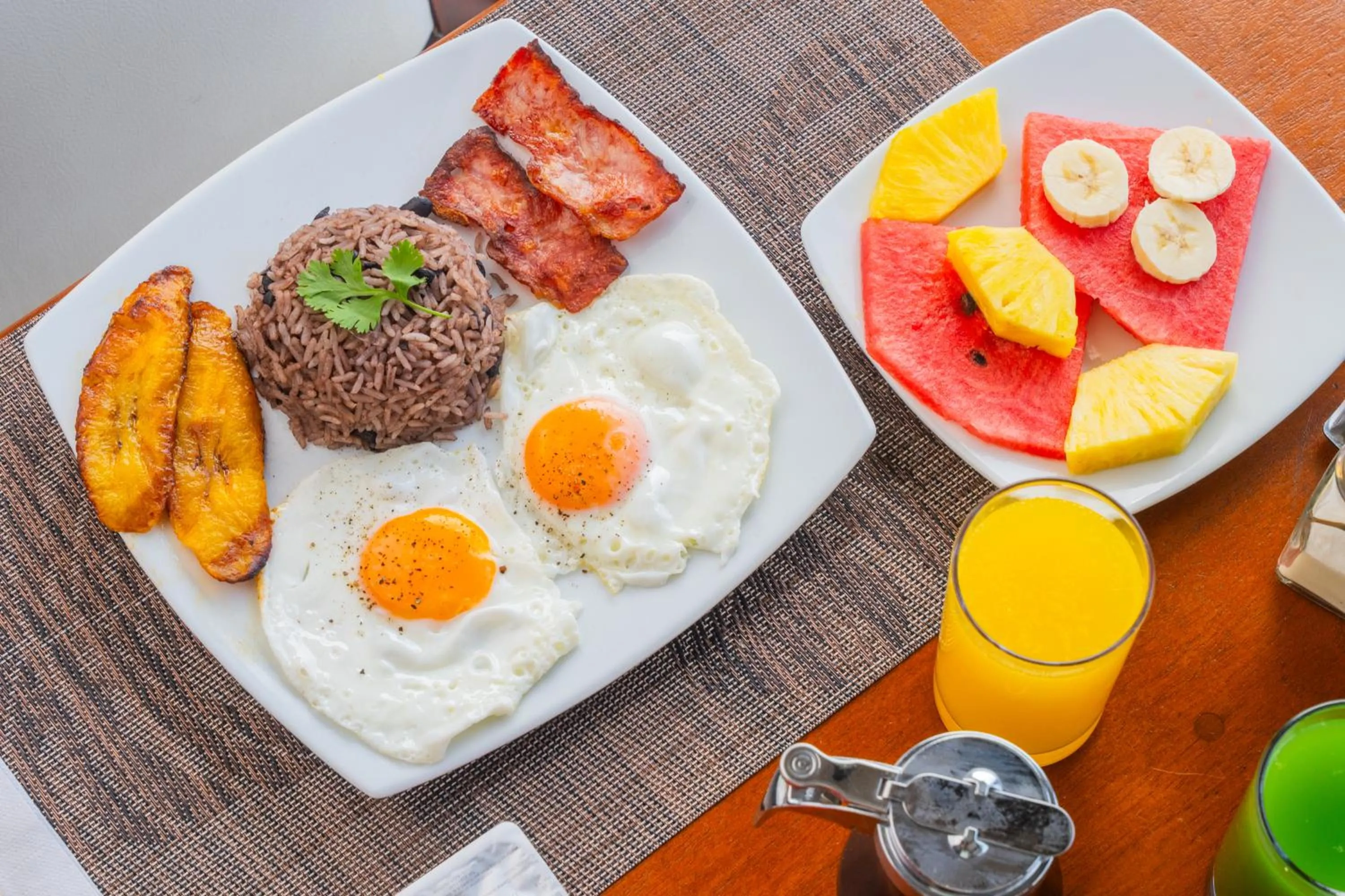 Breakfast in Camino Verde B&B Monteverde Costa Rica