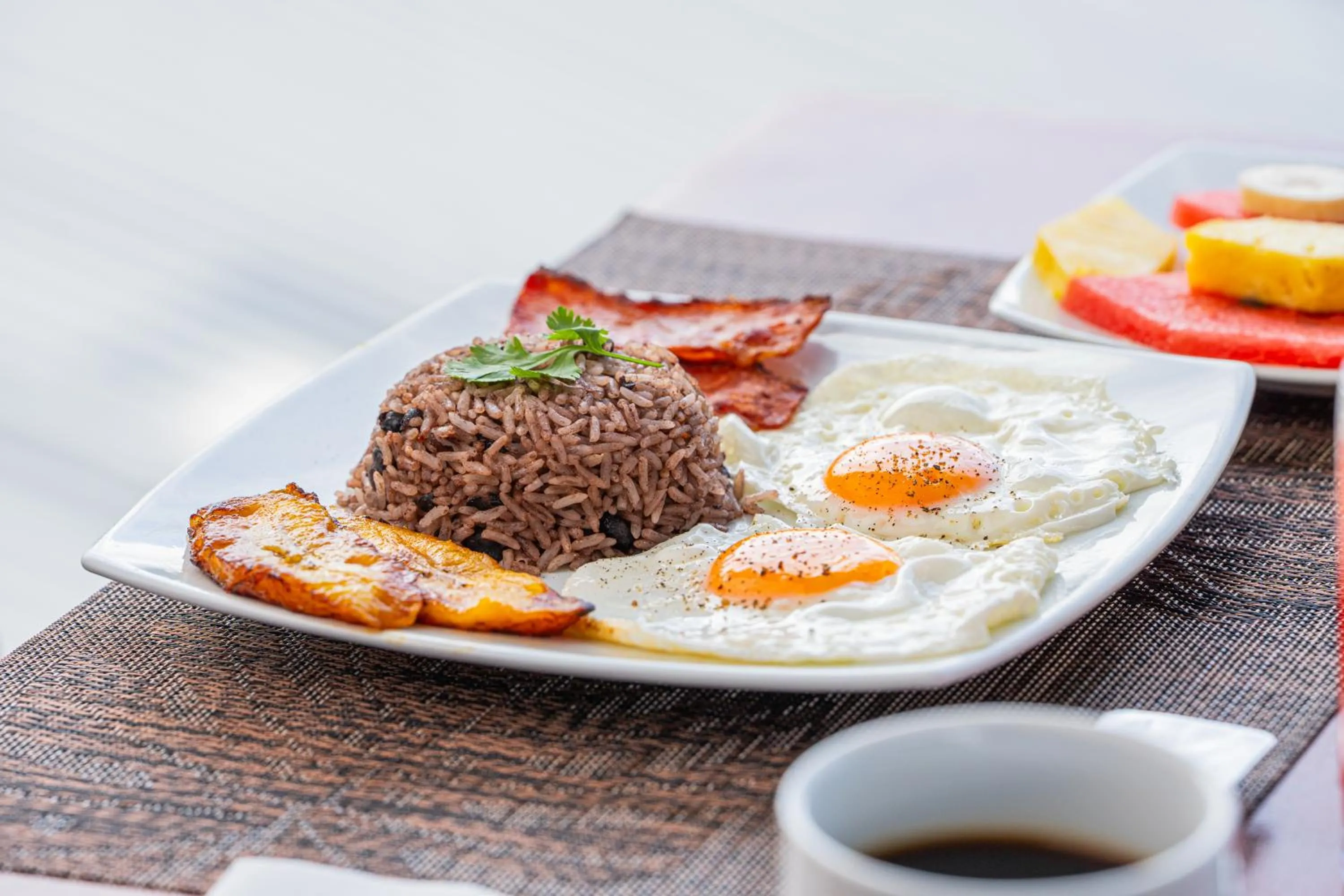 Breakfast in Camino Verde B&B Monteverde Costa Rica