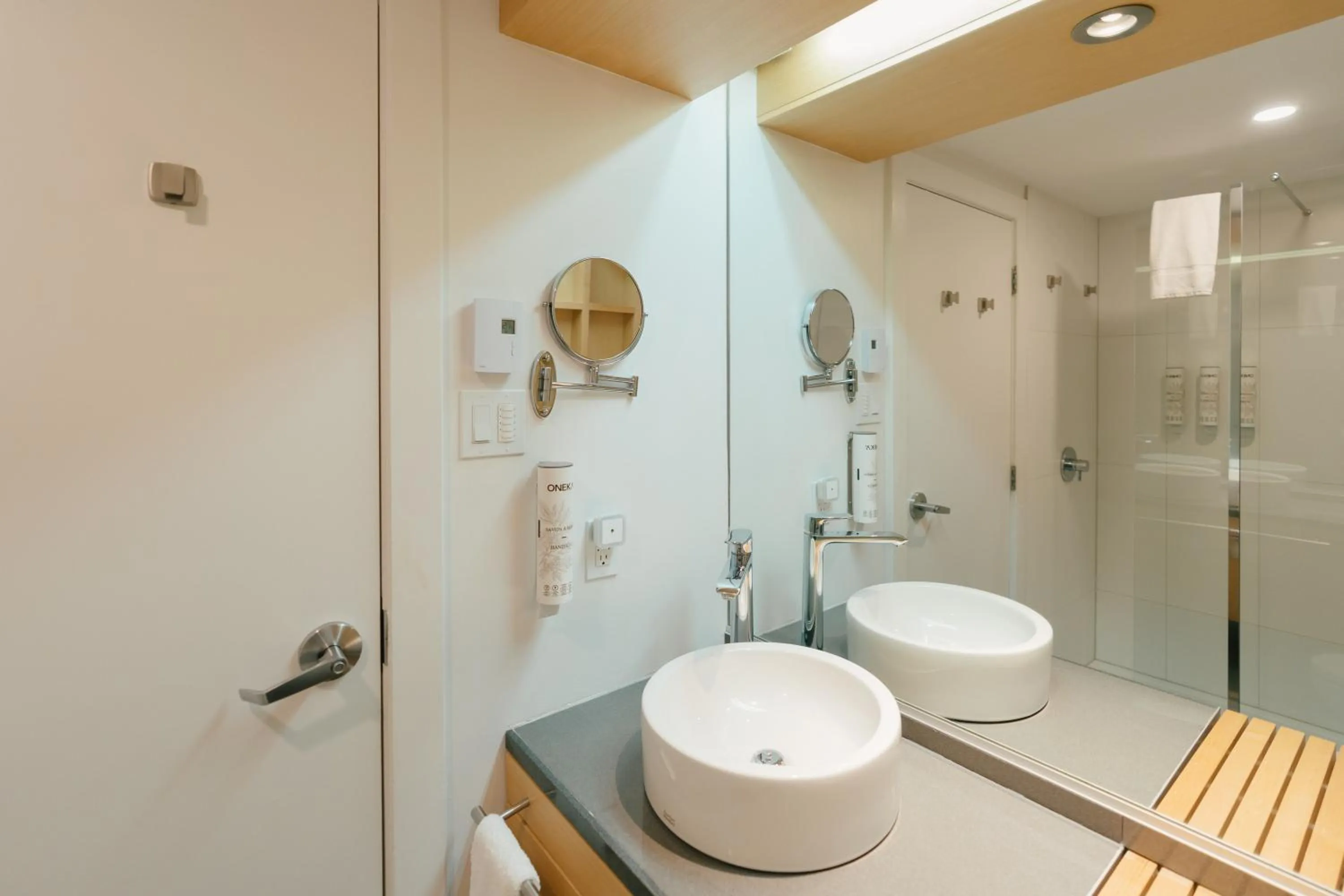 Bathroom in Gîte du Mont-Albert - Sepaq
