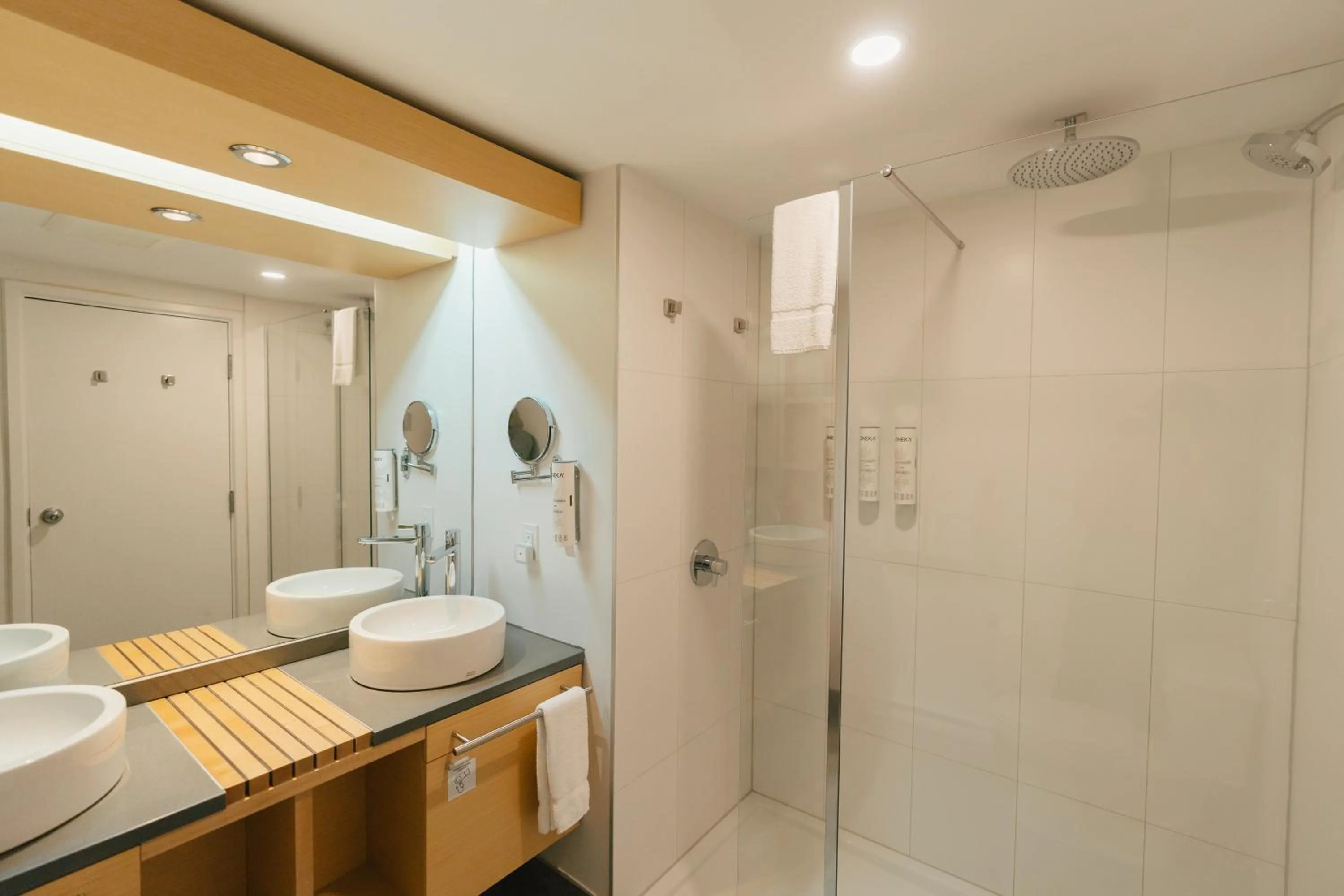 Bathroom in Gîte du Mont-Albert - Sepaq