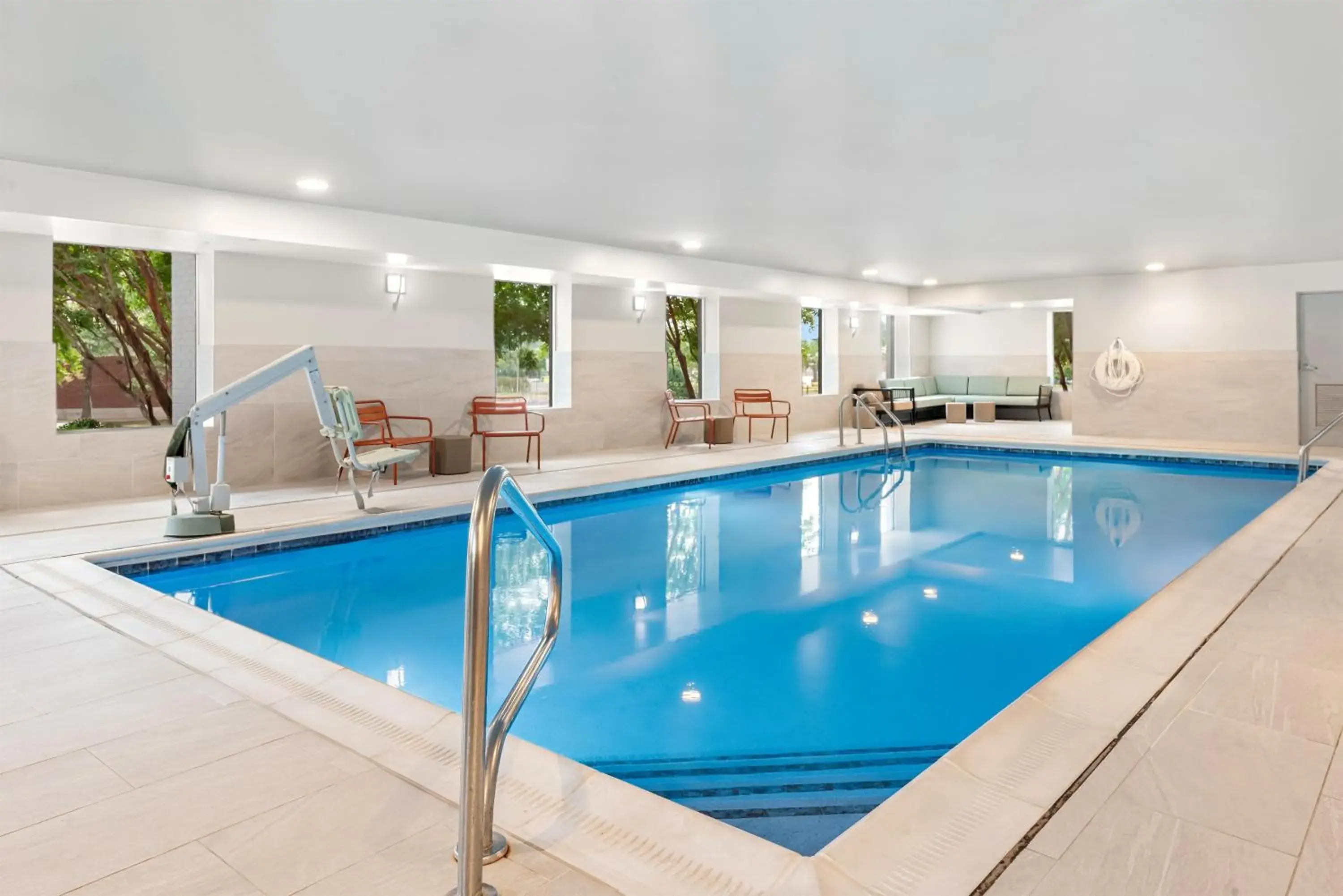 Pool view in Hampton Inn Gainesville-Haymarket Pool view in Hampton Inn Gainesville-Haymarket