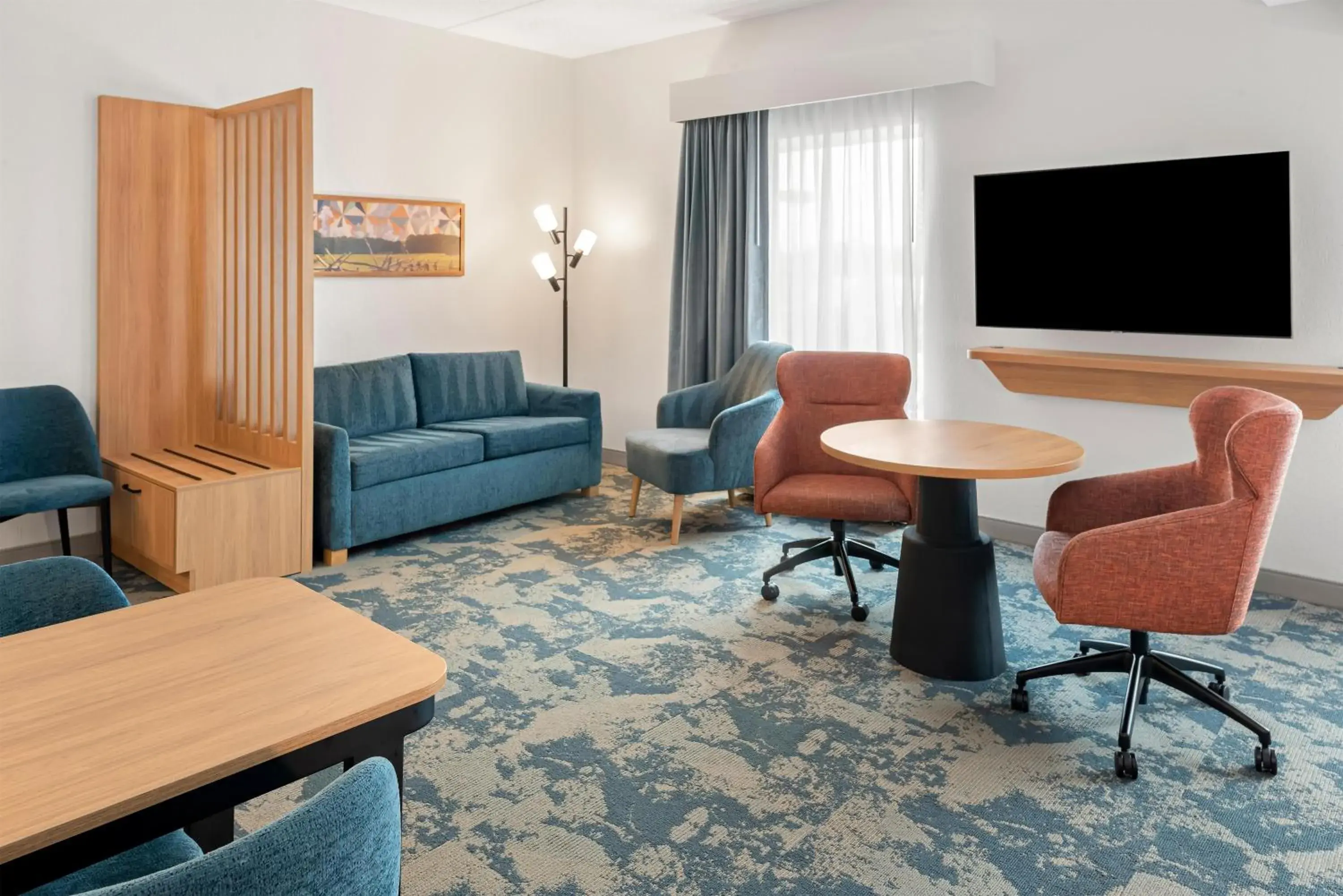 Queen Studio Suite with Two Queen Beds and Sofa Bed - Non-Smoking in Hampton Inn Gainesville-Haymarket Queen Studio Suite with Two Queen Beds and Sofa Bed - Non-Smoking in Hampton Inn Gainesville-Haymarket