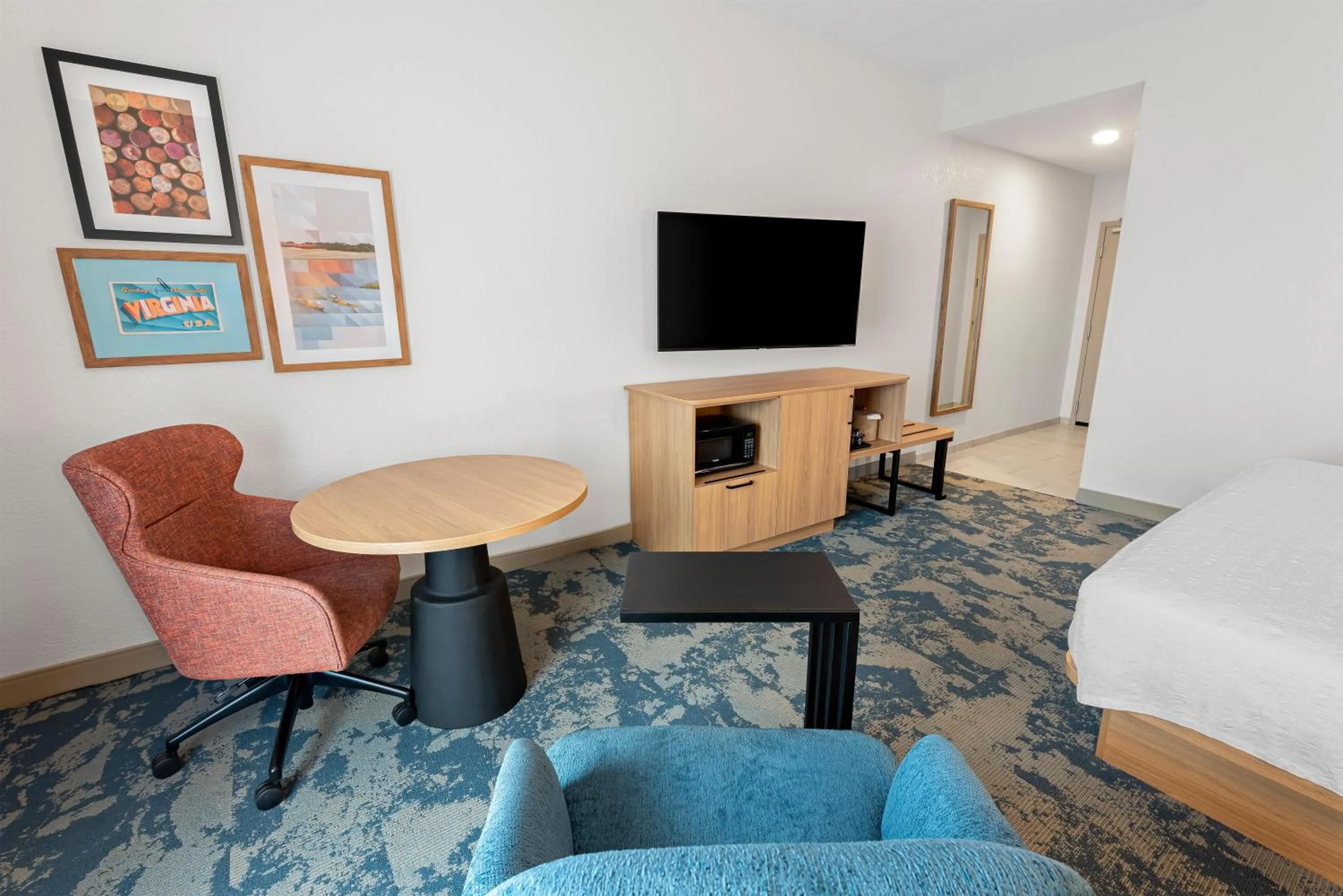 Bedroom, Bed in Hampton Inn Gainesville-Haymarket