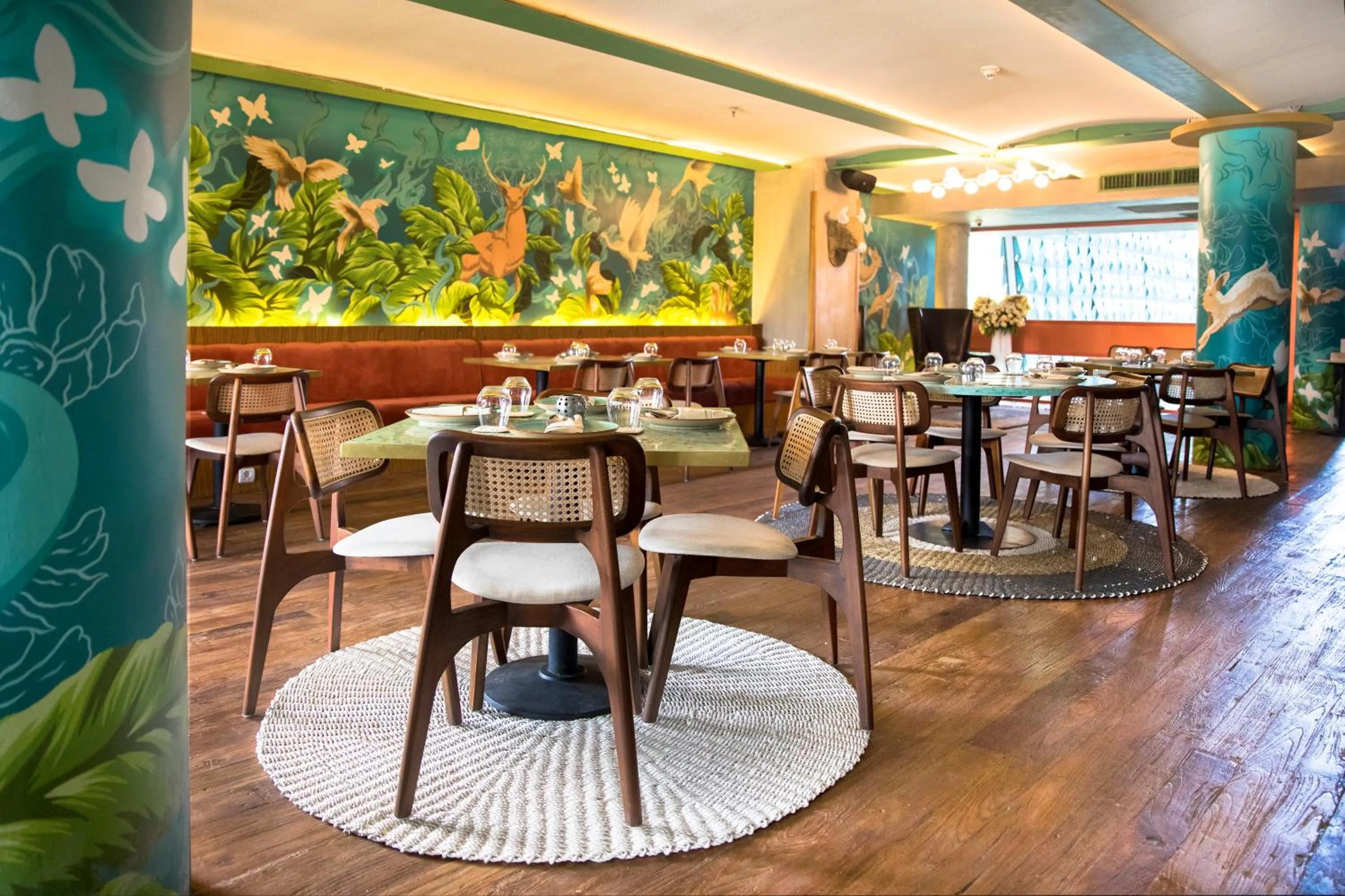 Restaurant/places to eat in IZE Seminyak by LifestyleRetreats