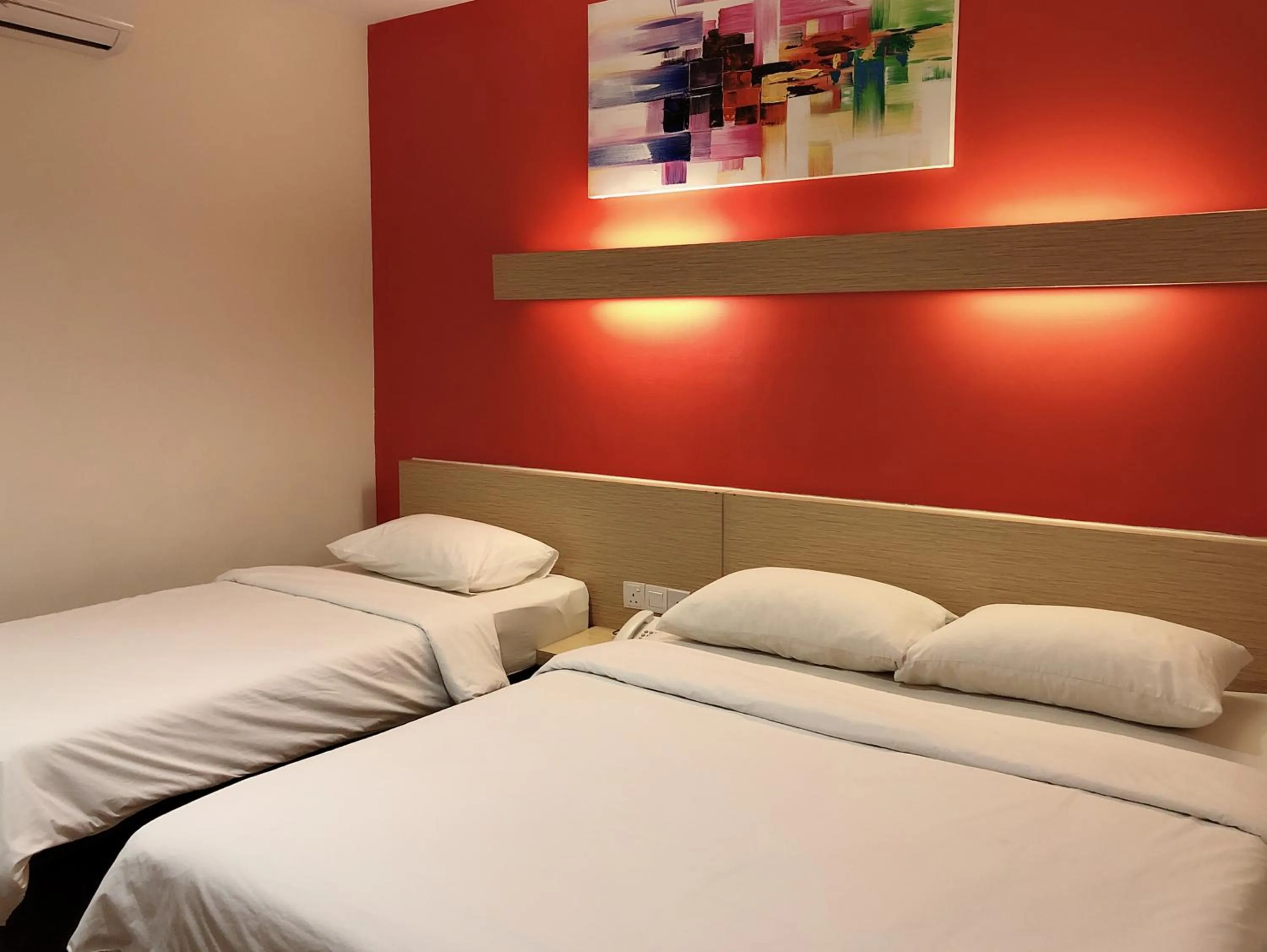 Bed in Tras Mutiara Hotel Bentong