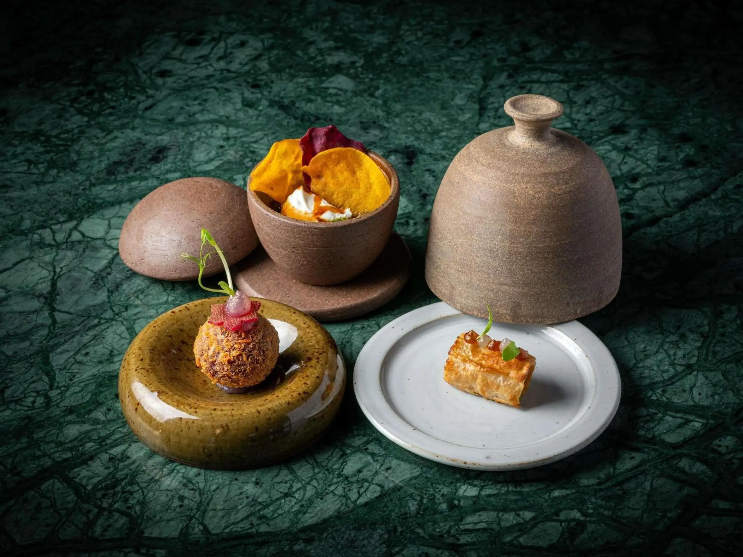 Restaurant/places to eat in Avista Hideaway Phuket Patong - MGallery Restaurant/places to eat in Avista Hideaway Phuket Patong - MGallery