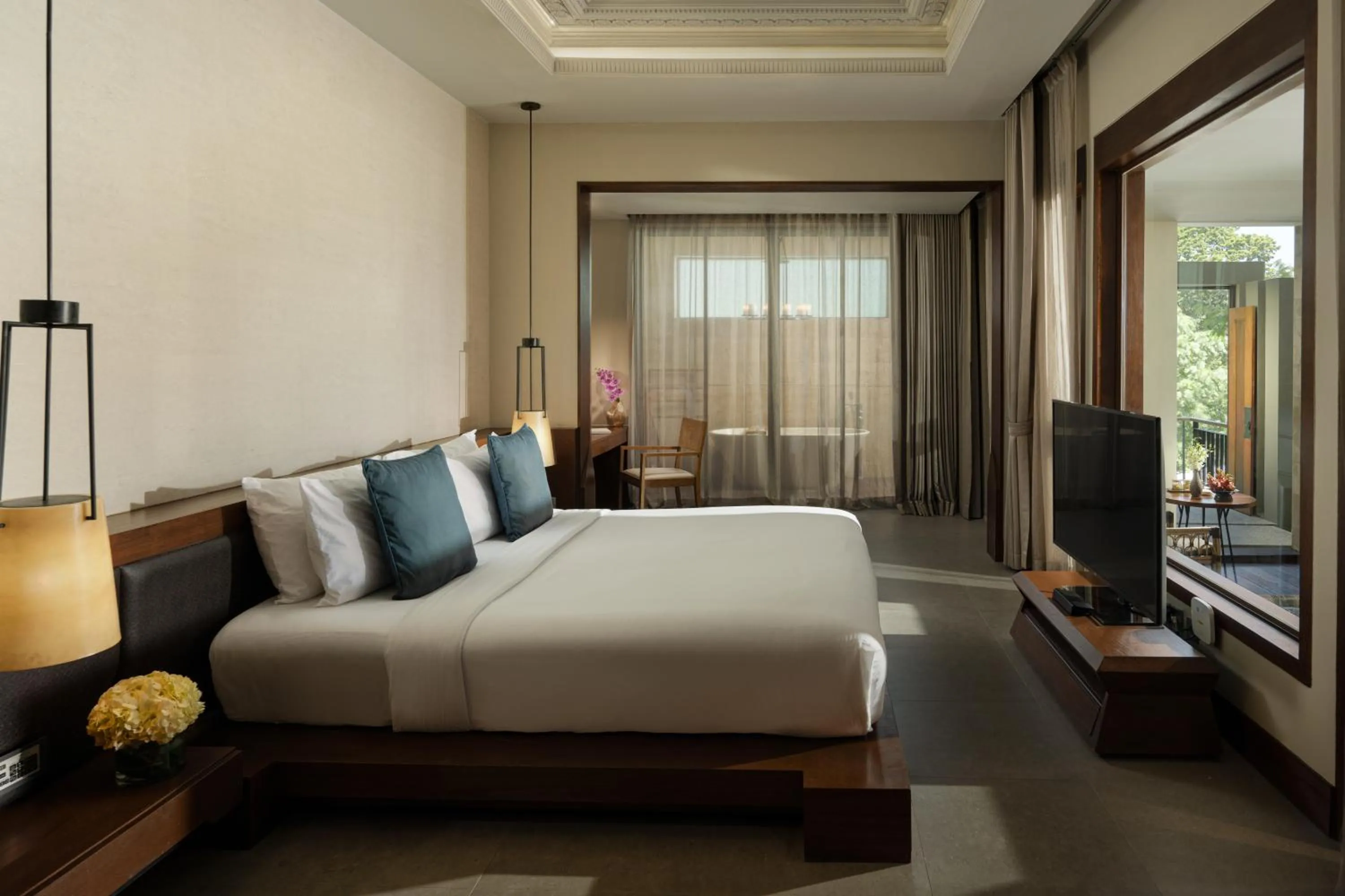 Bed in Avista Hideaway Phuket Patong - MGallery