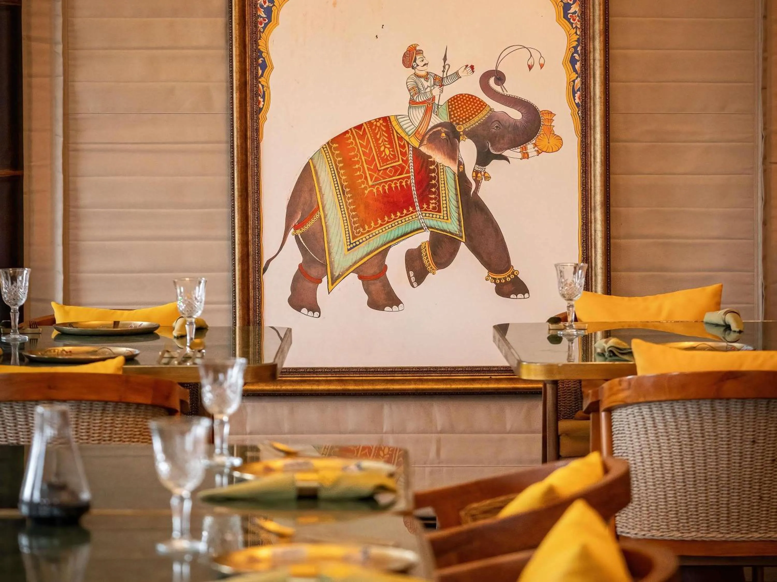 Restaurant/places to eat in Avista Hideaway Phuket Patong - MGallery