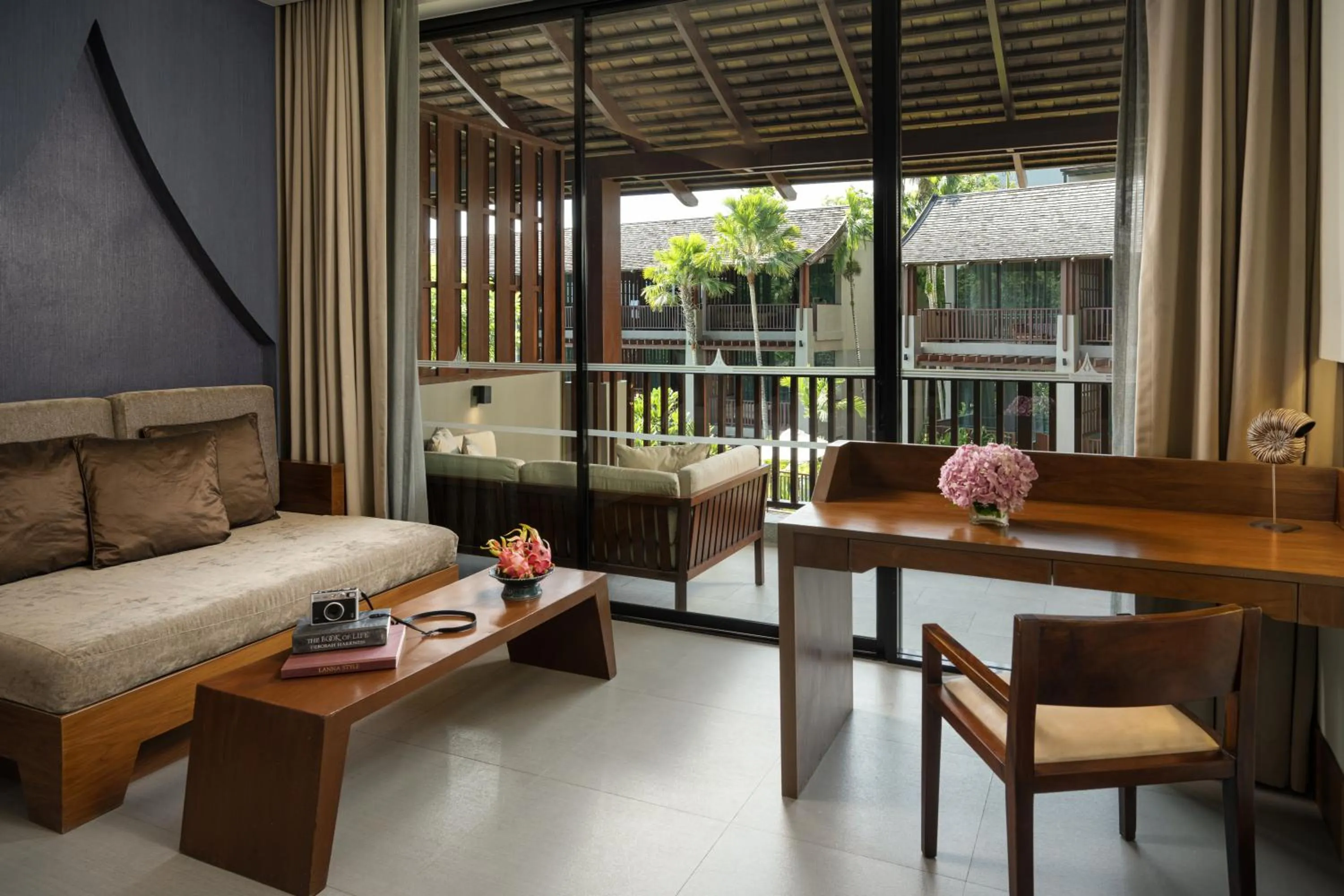 Balcony/Terrace, Bed in Avista Hideaway Phuket Patong - MGallery