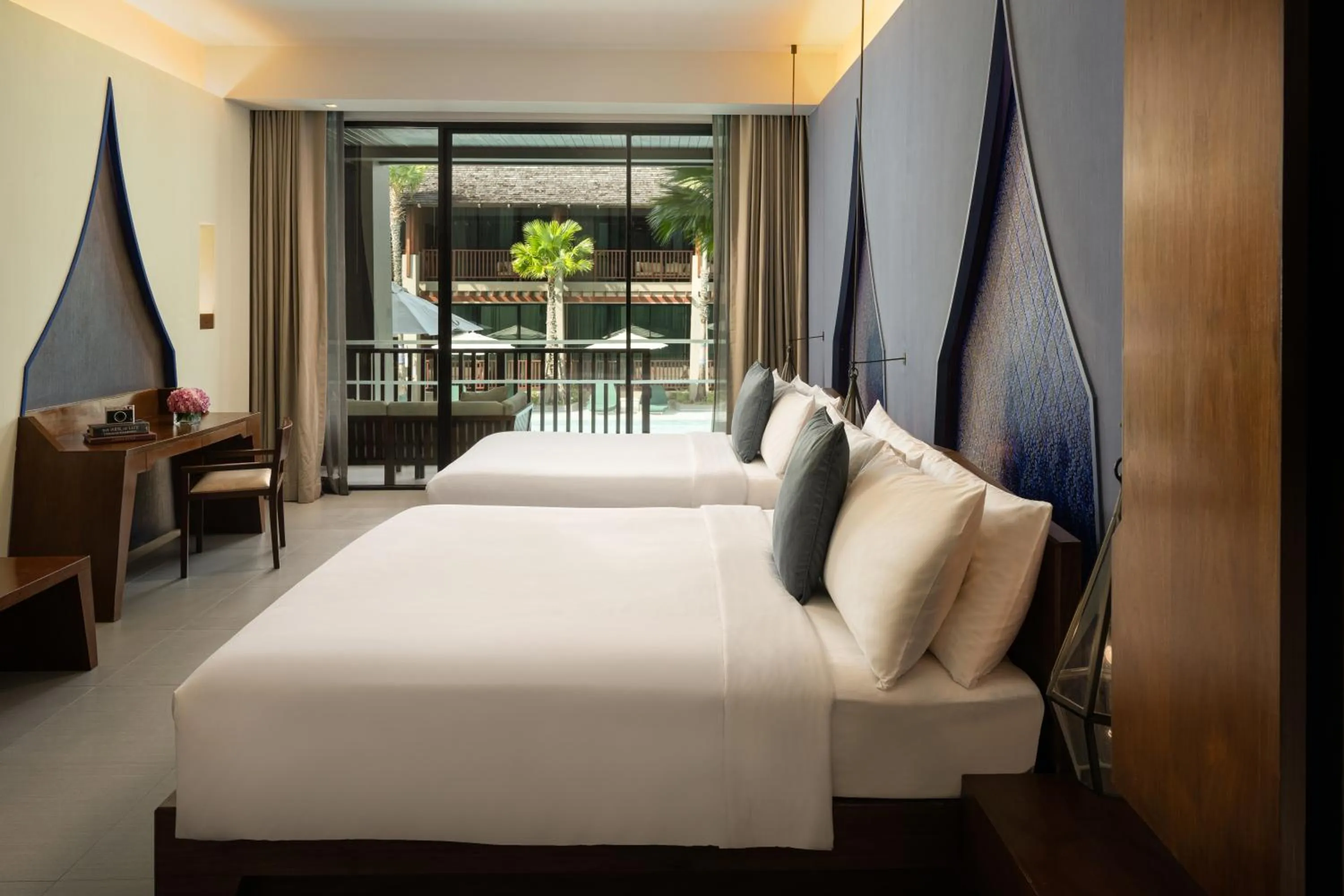 Bedroom, Bed in Avista Hideaway Phuket Patong - MGallery