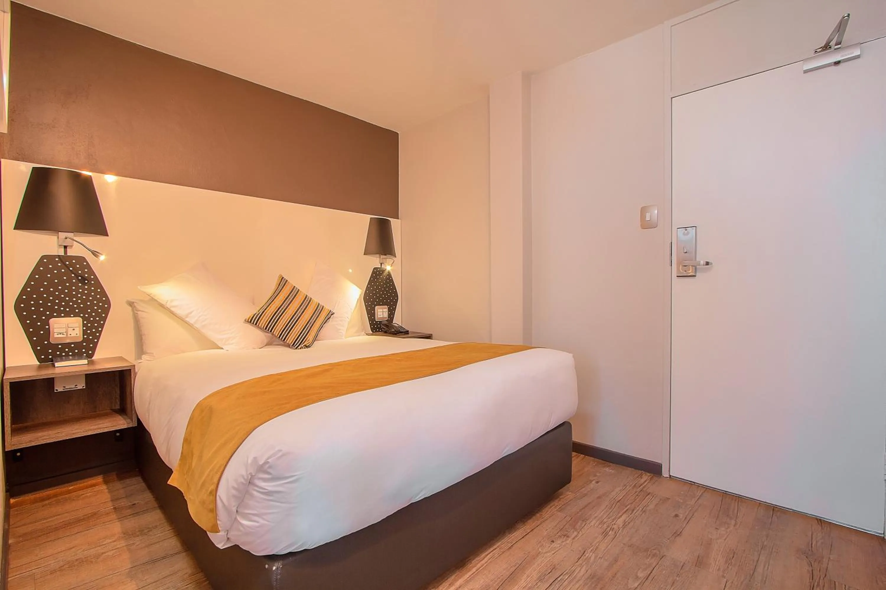 Bed in THE Pretoria Hotel