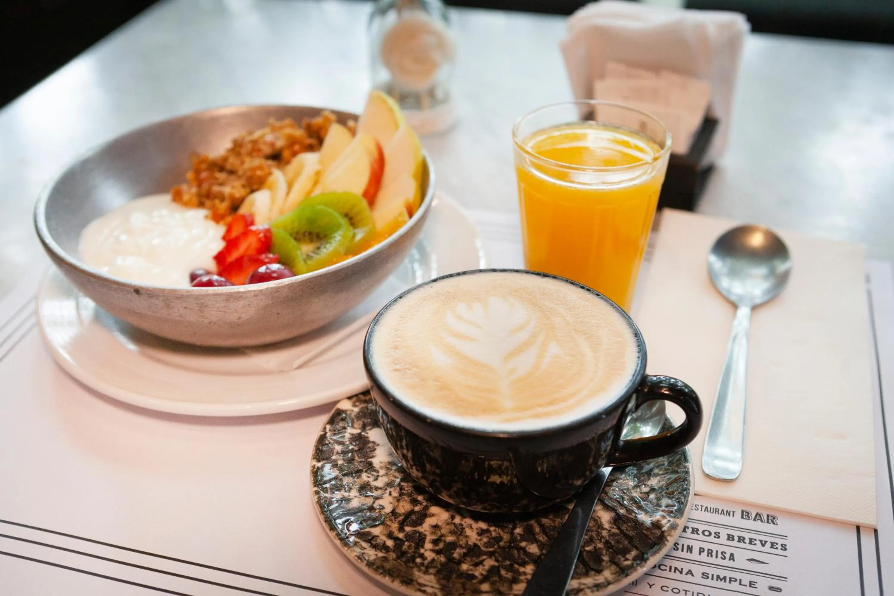 Breakfast in Posada de Rosas