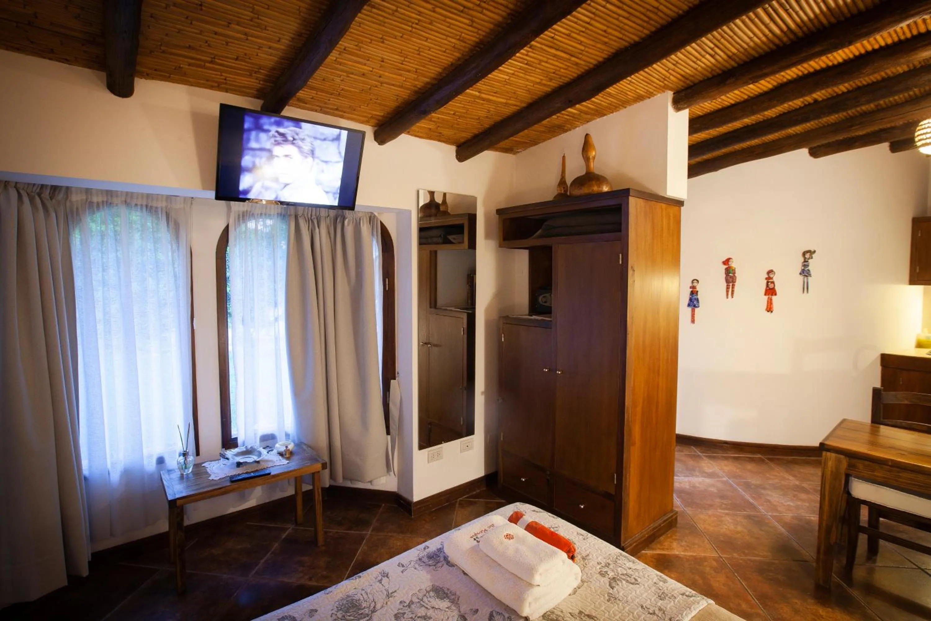 TV and multimedia, Bed in Posada de Rosas