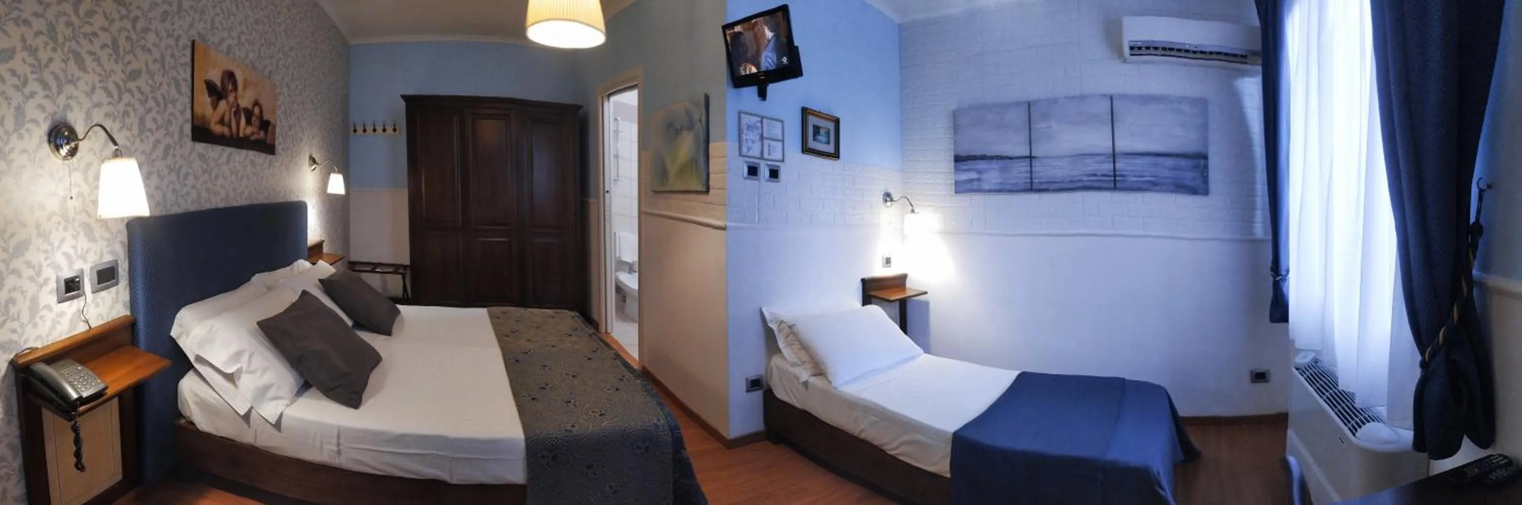 Bed in La Contessa B&B