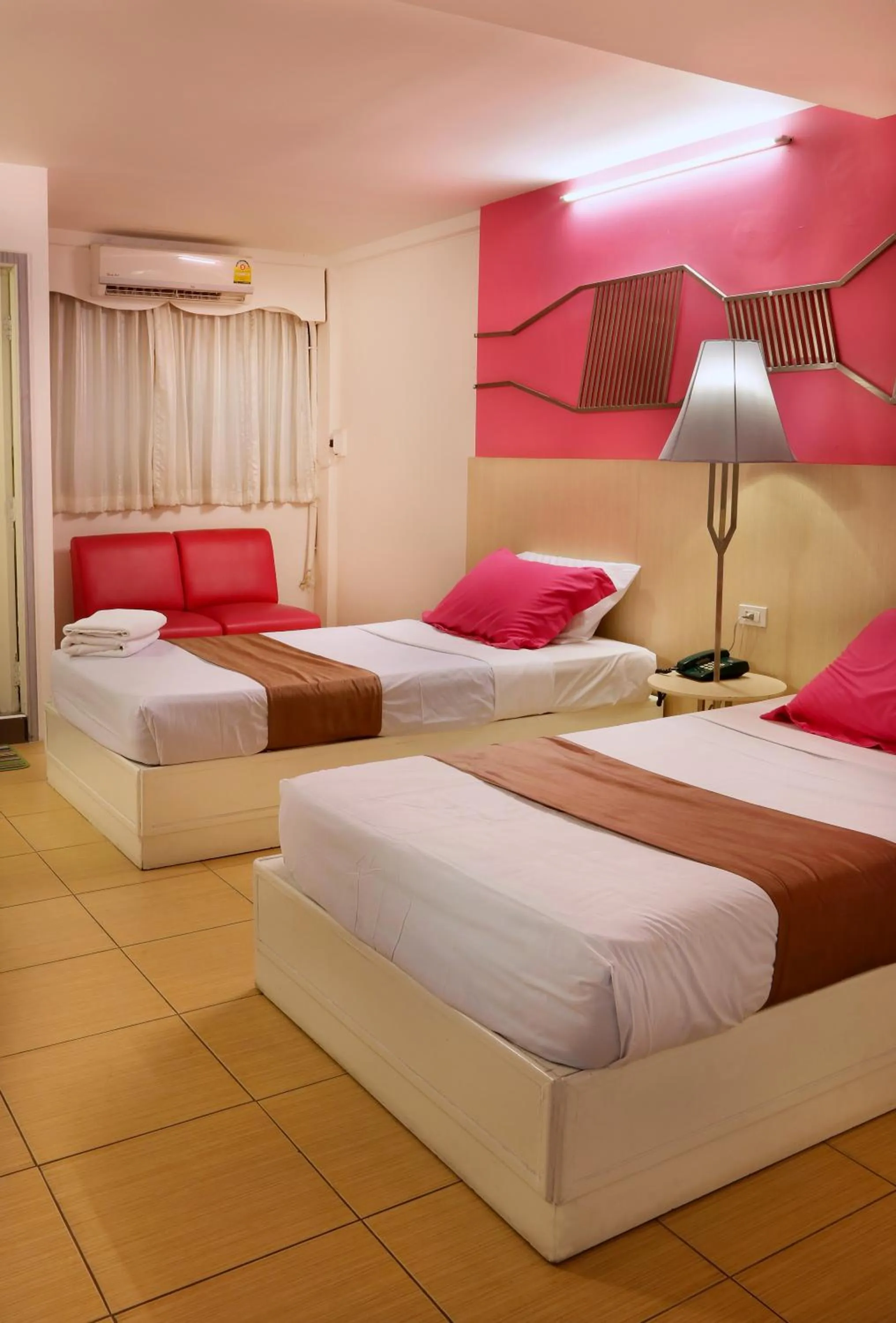 Bed in Highway Hotel