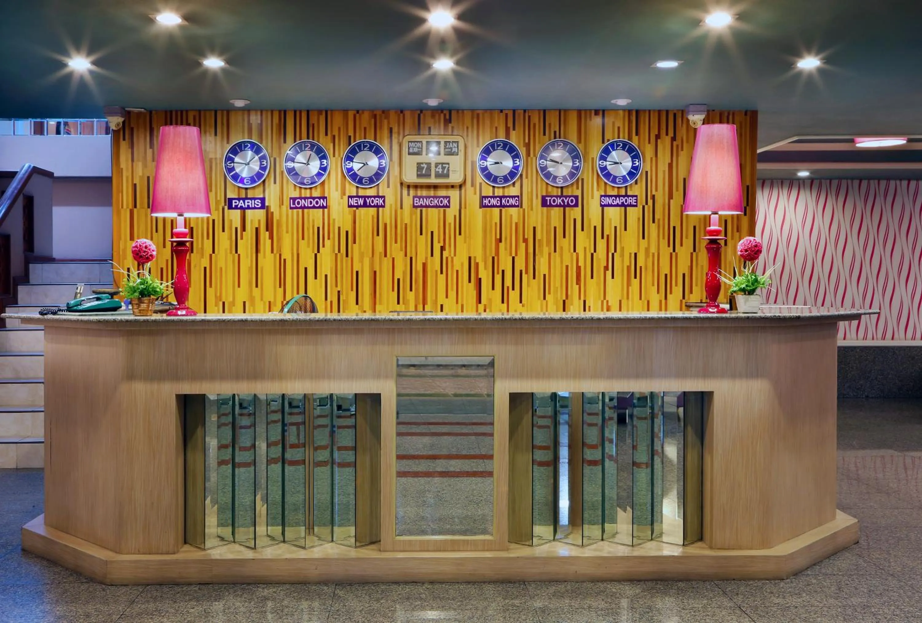 Lobby or reception in Highway Hotel