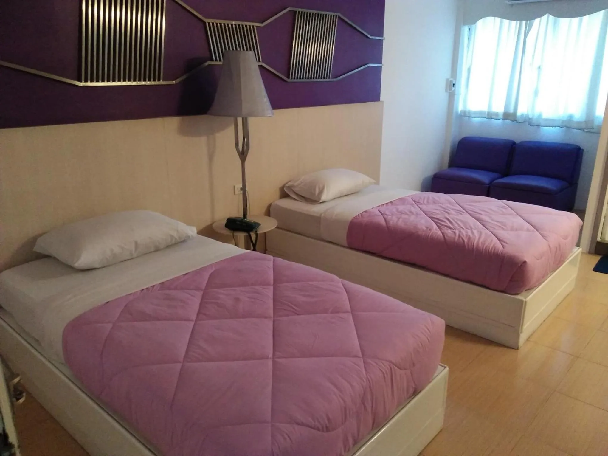 Bed in Highway Hotel