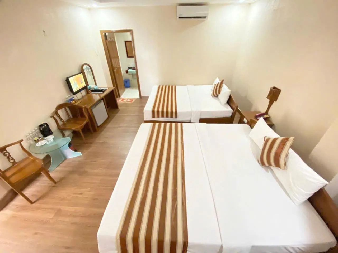 Photo of the whole room, Bed in Kieu Anh Hotel Vung Tau