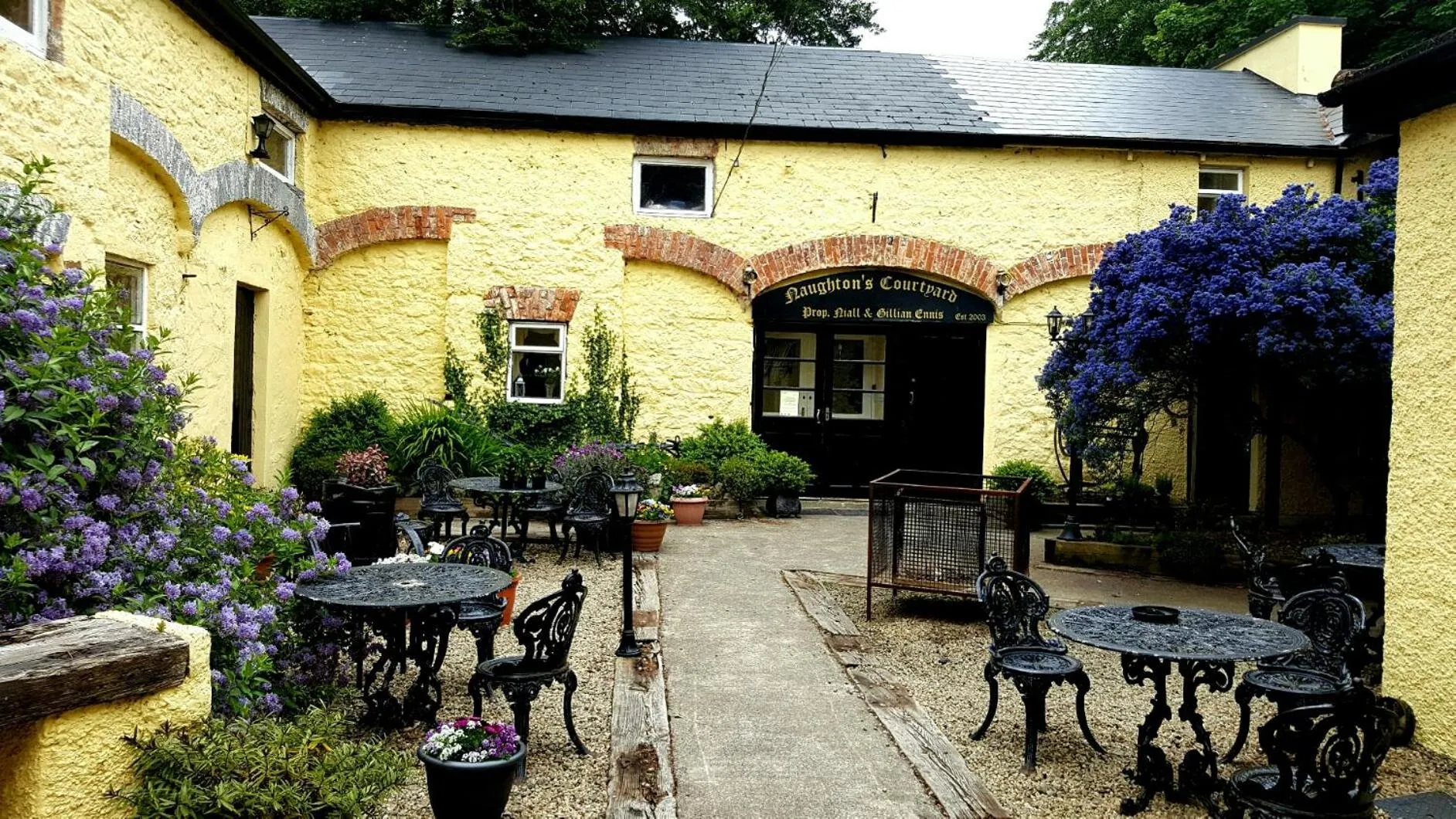 Carrygerry Country House