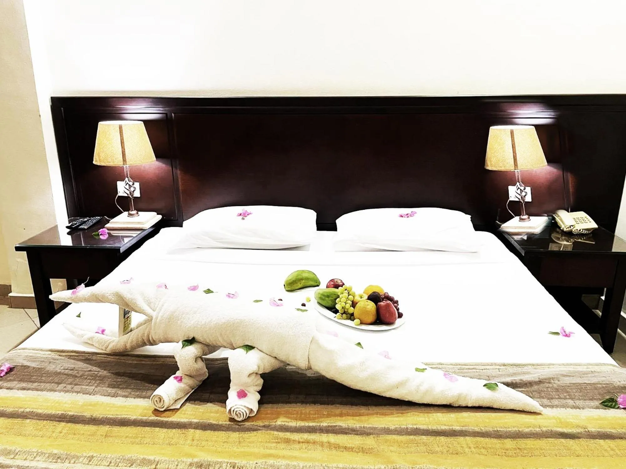 Bed in Naama Inn Hotel