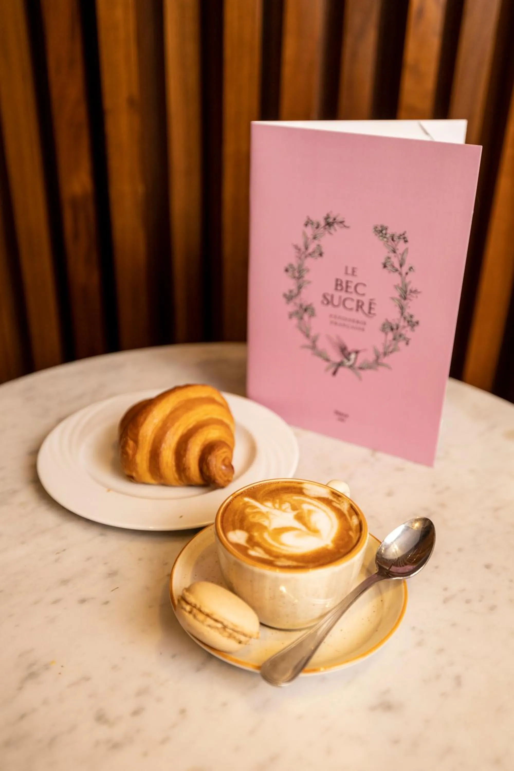 Restaurant/places to eat in The President Hotel Cairo