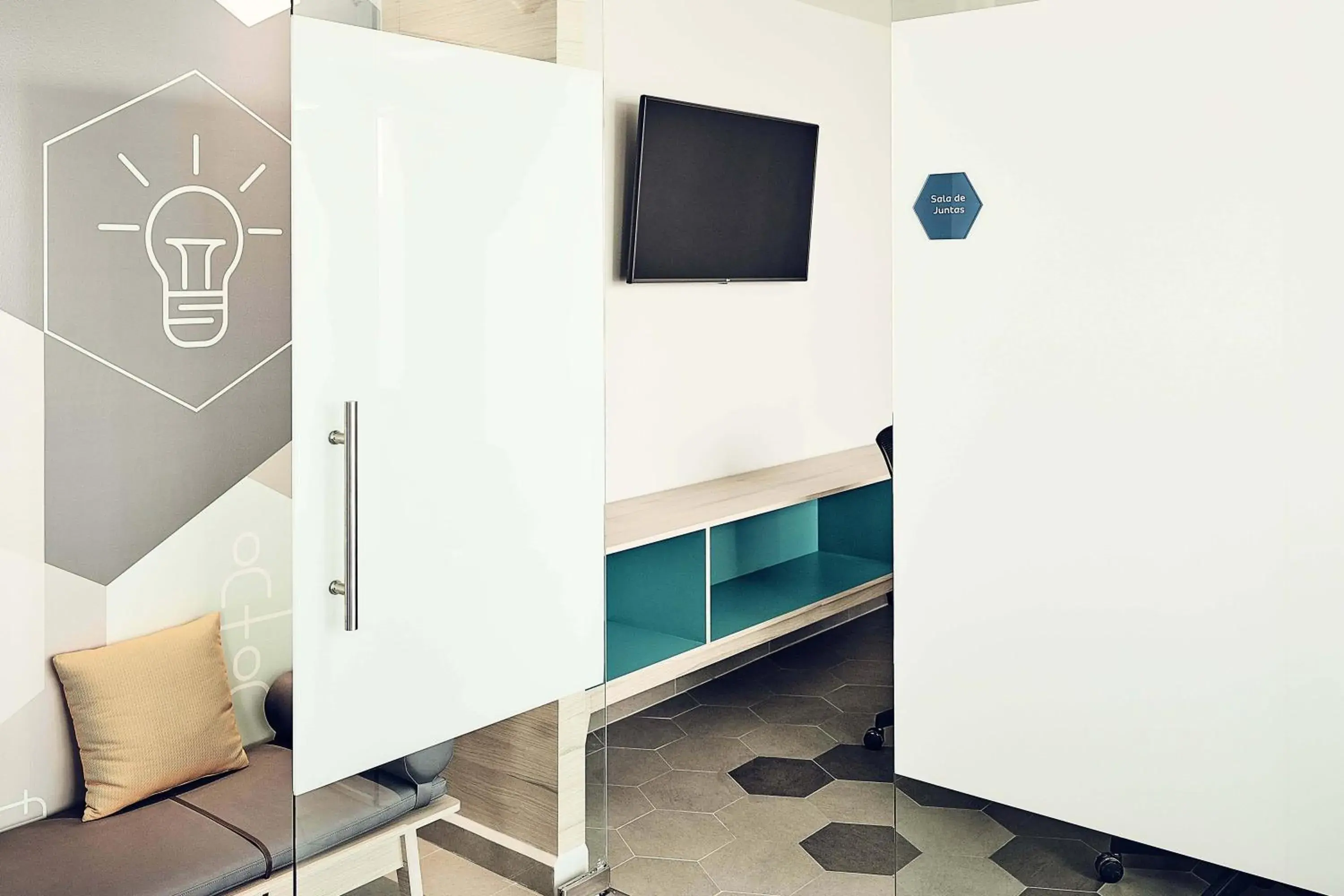 Meeting/conference room, Bed in One Tijuana Otay Meeting/conference room, Bed in One Tijuana Otay