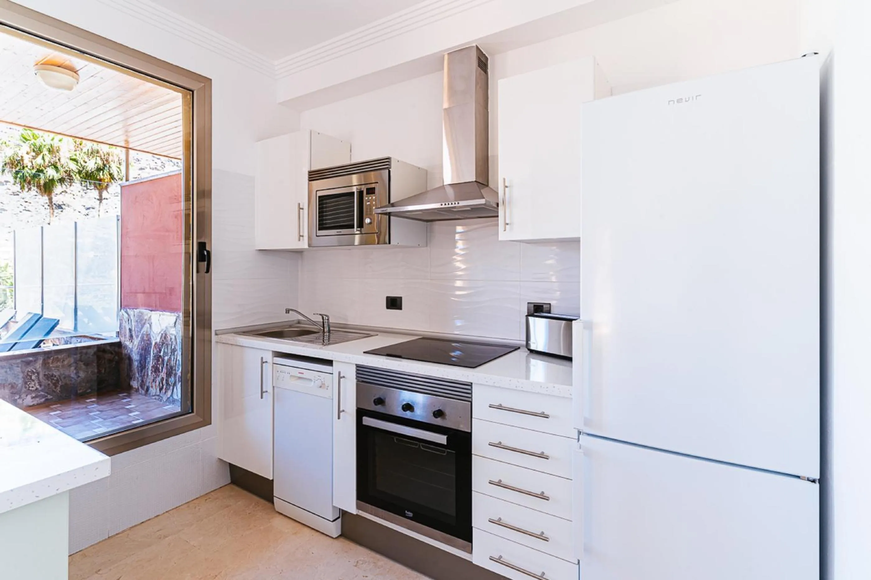 Toilet in Cordial Mogán Solaz