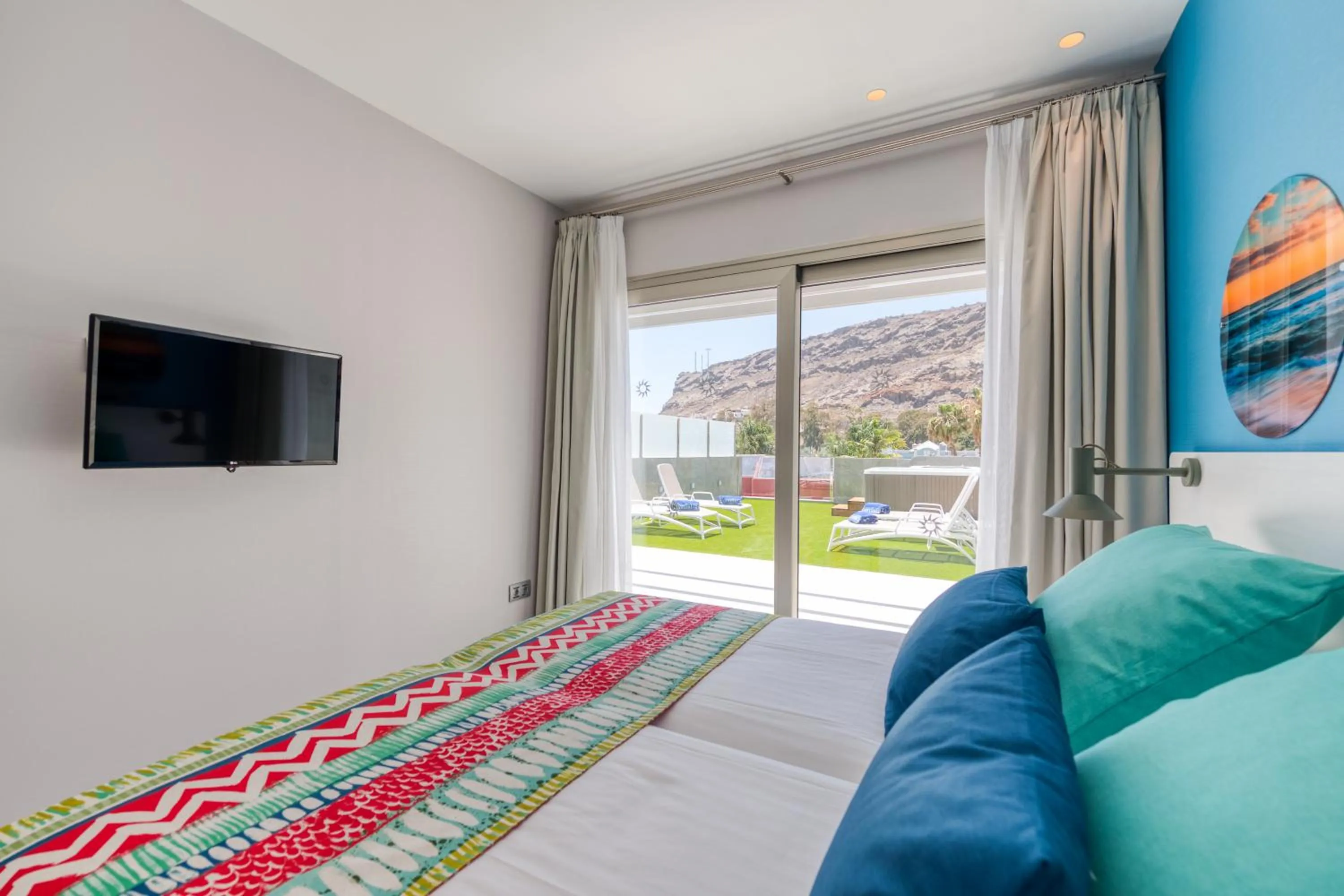 Bedroom, Bed in Cordial Mogán Solaz