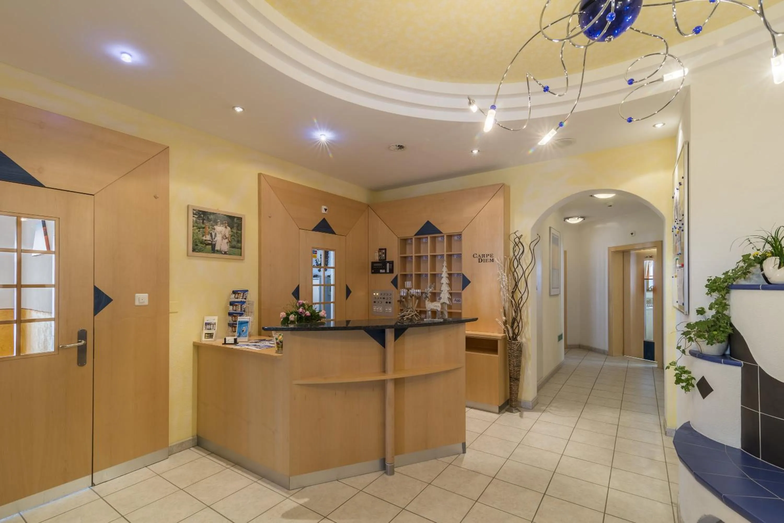 Lobby or reception in Hotel Garni Chasa Nova