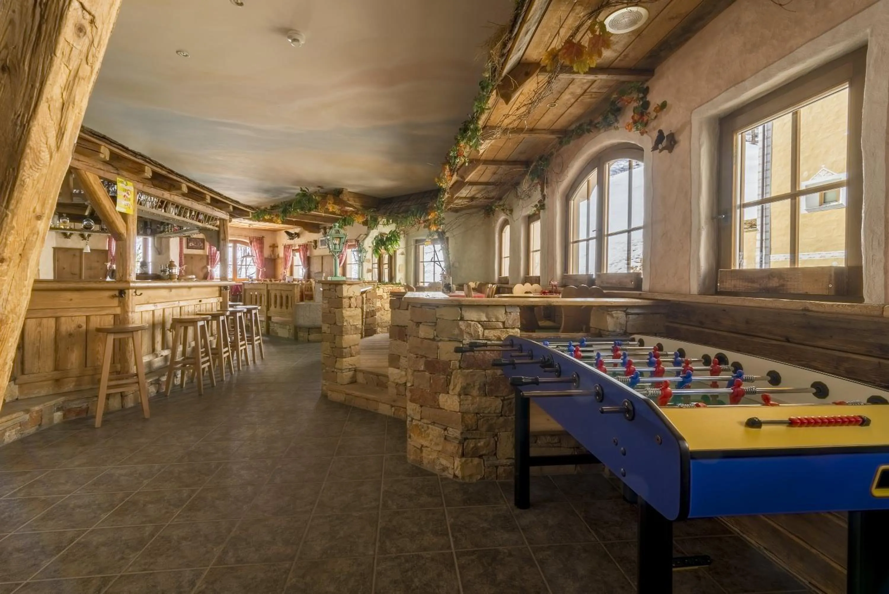 Lounge or bar in Hotel Garni Chasa Nova