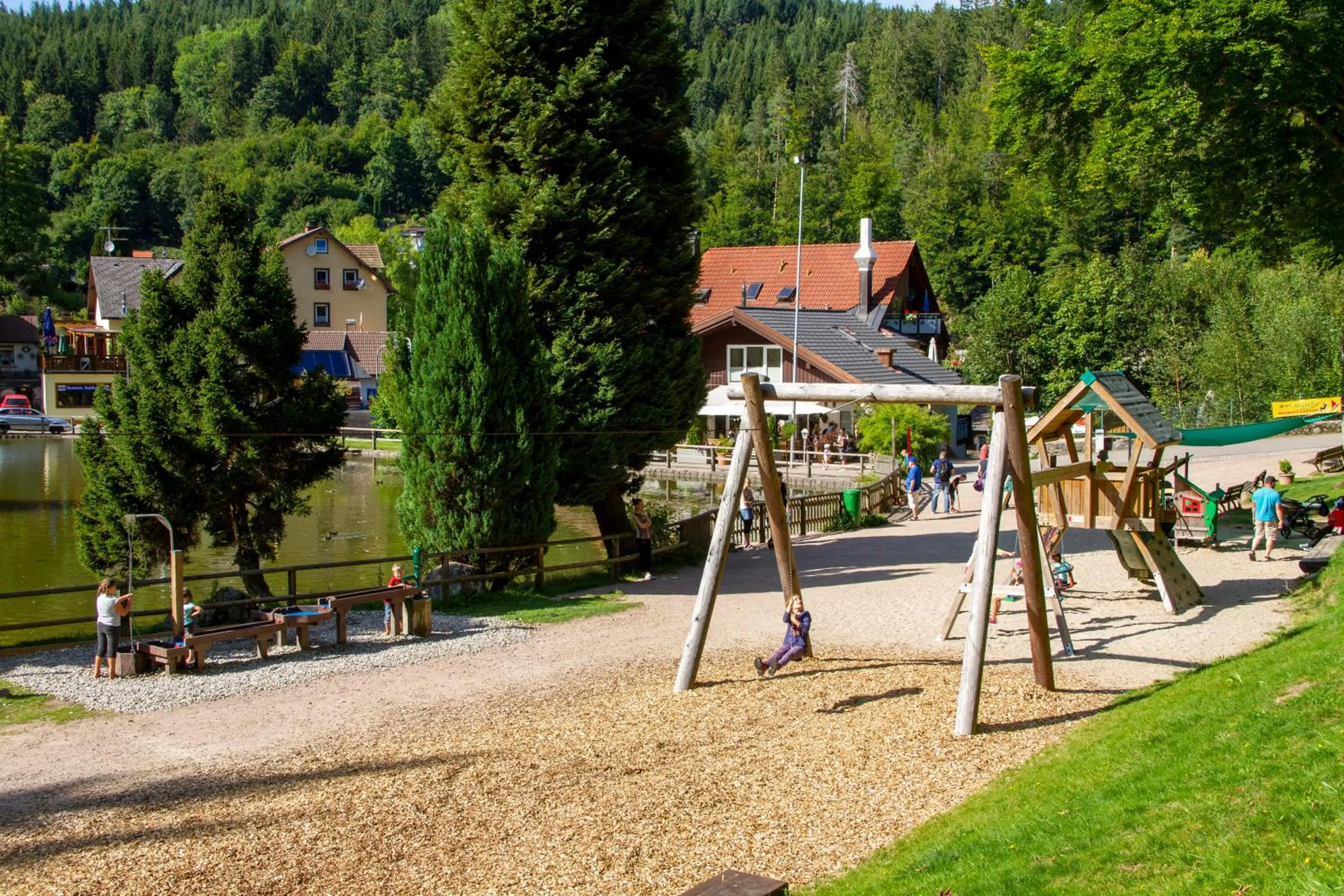 Self-check-in Ferienwohnungen & Apartments am Bergsee