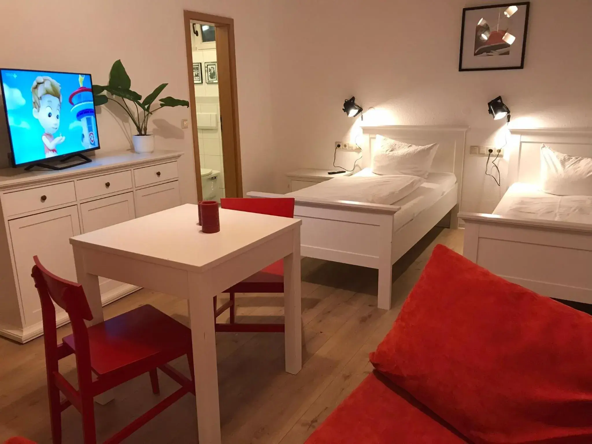 Apartment - single occupancy - Ground Floor in Self-check-in Ferienwohnungen & Apartments am Bergsee Apartment - single occupancy - Ground Floor in Self-check-in Ferienwohnungen & Apartments am Bergsee