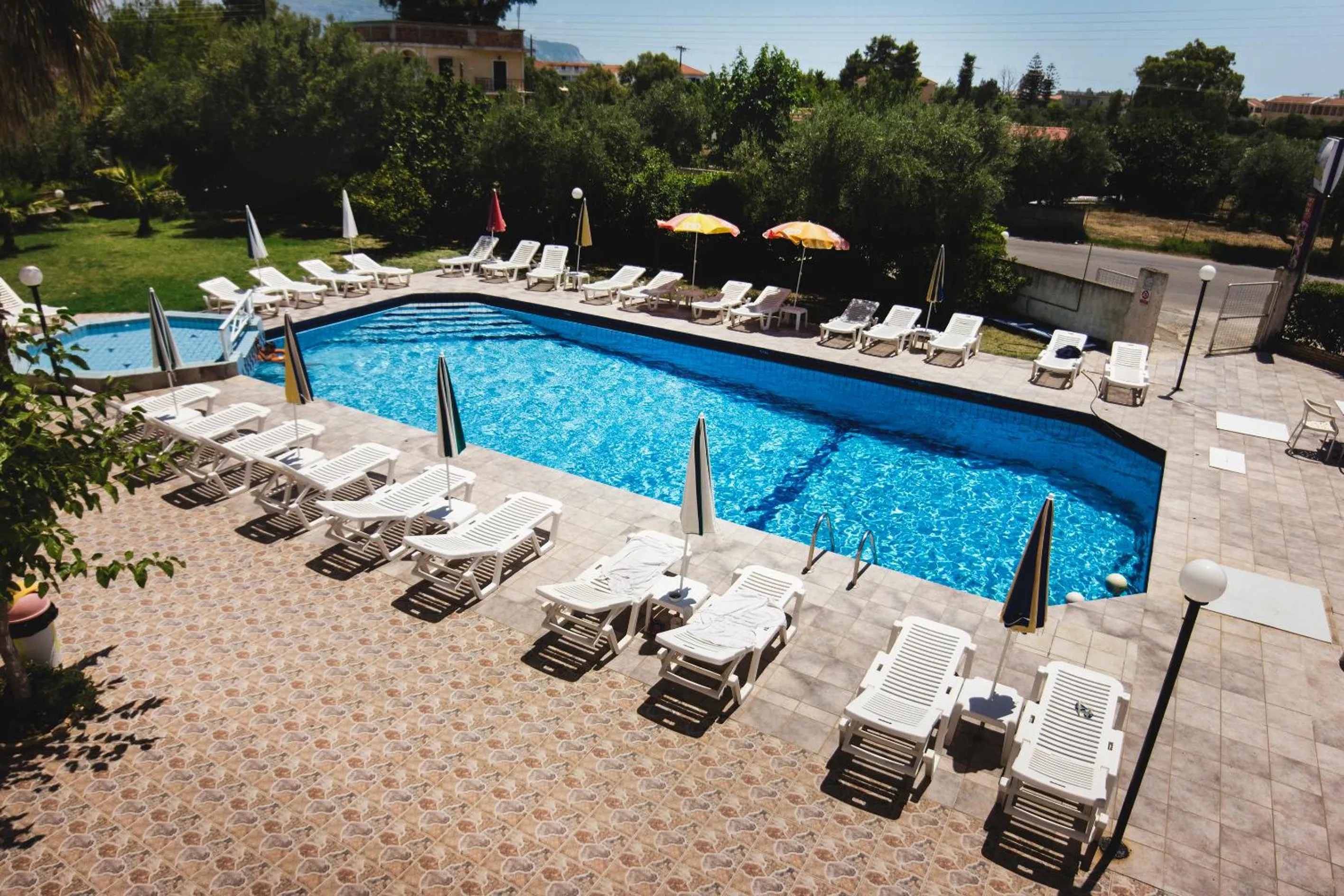 Swimming pool in Prokopis Studios