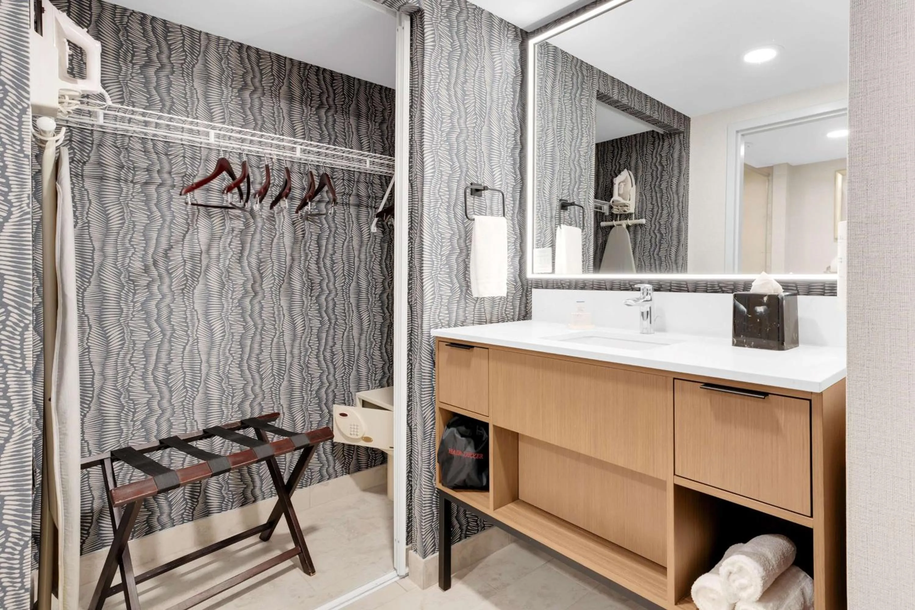 Bathroom in Homewood Suites by Hilton Toronto-Markham