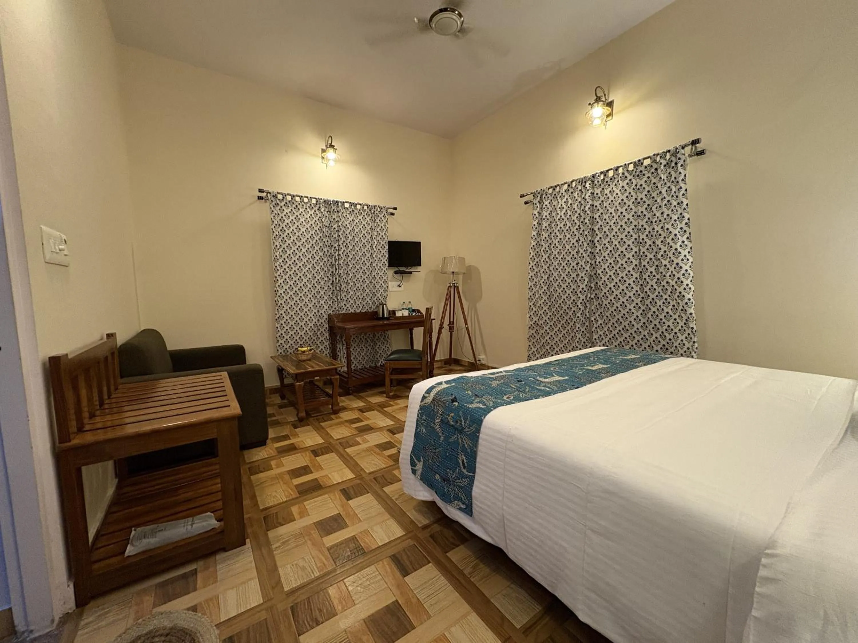 Bed in Paridhi Niwas, Ranthambore- near Tiger Safari Zones 1-5