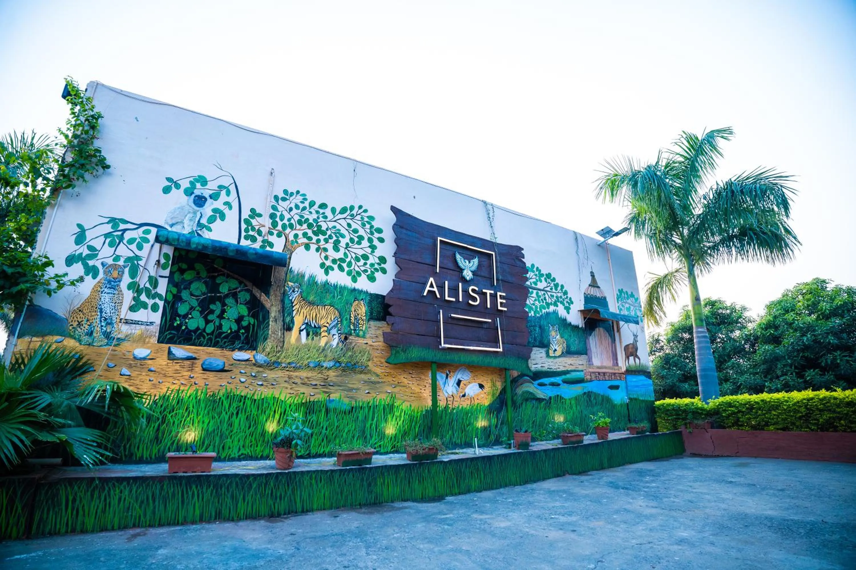 Decorative detail in Paridhi Niwas, Ranthambore- near Tiger Safari Zones 1-5