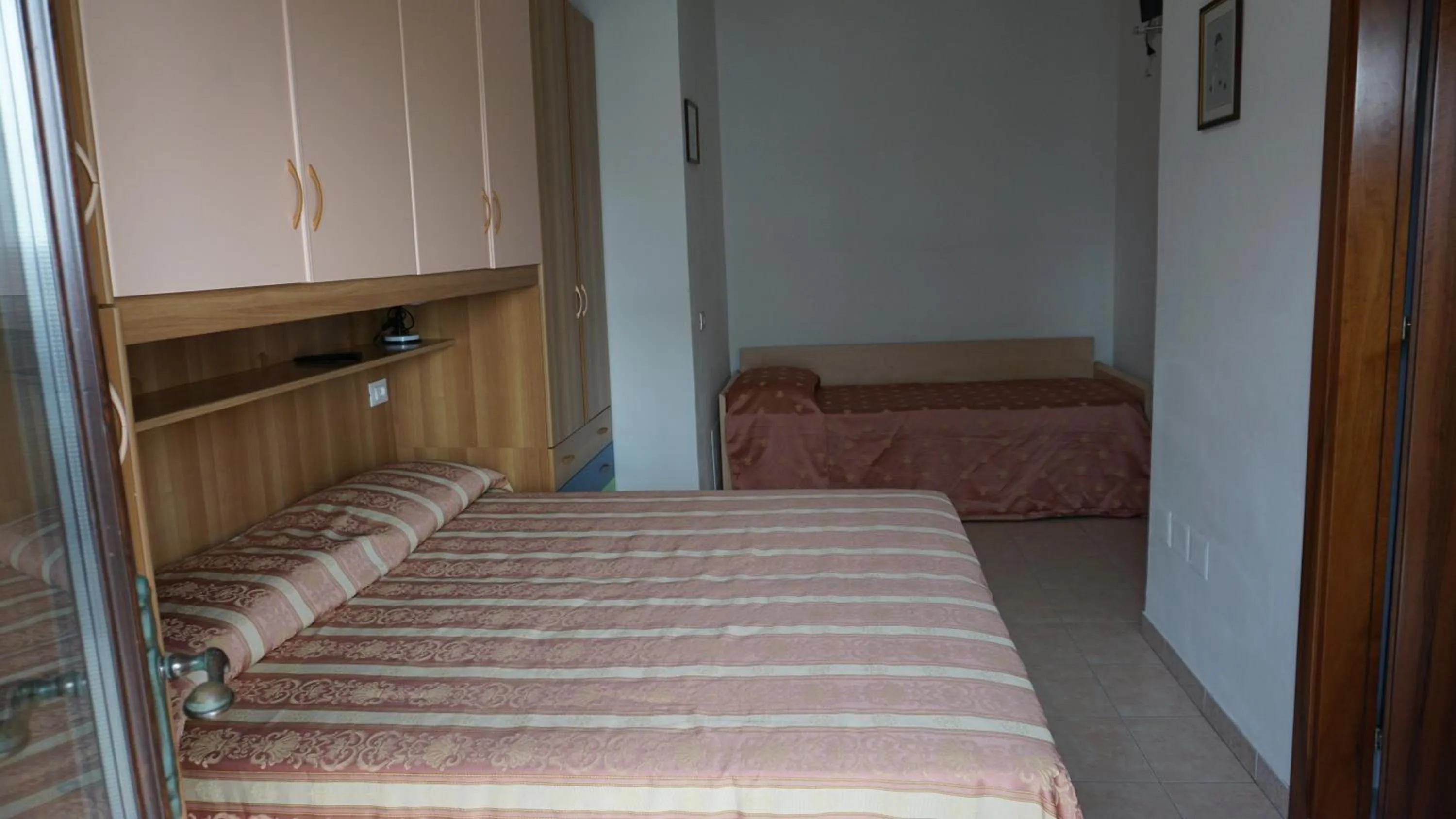 Bed in Hotel Ideal Sottomarina