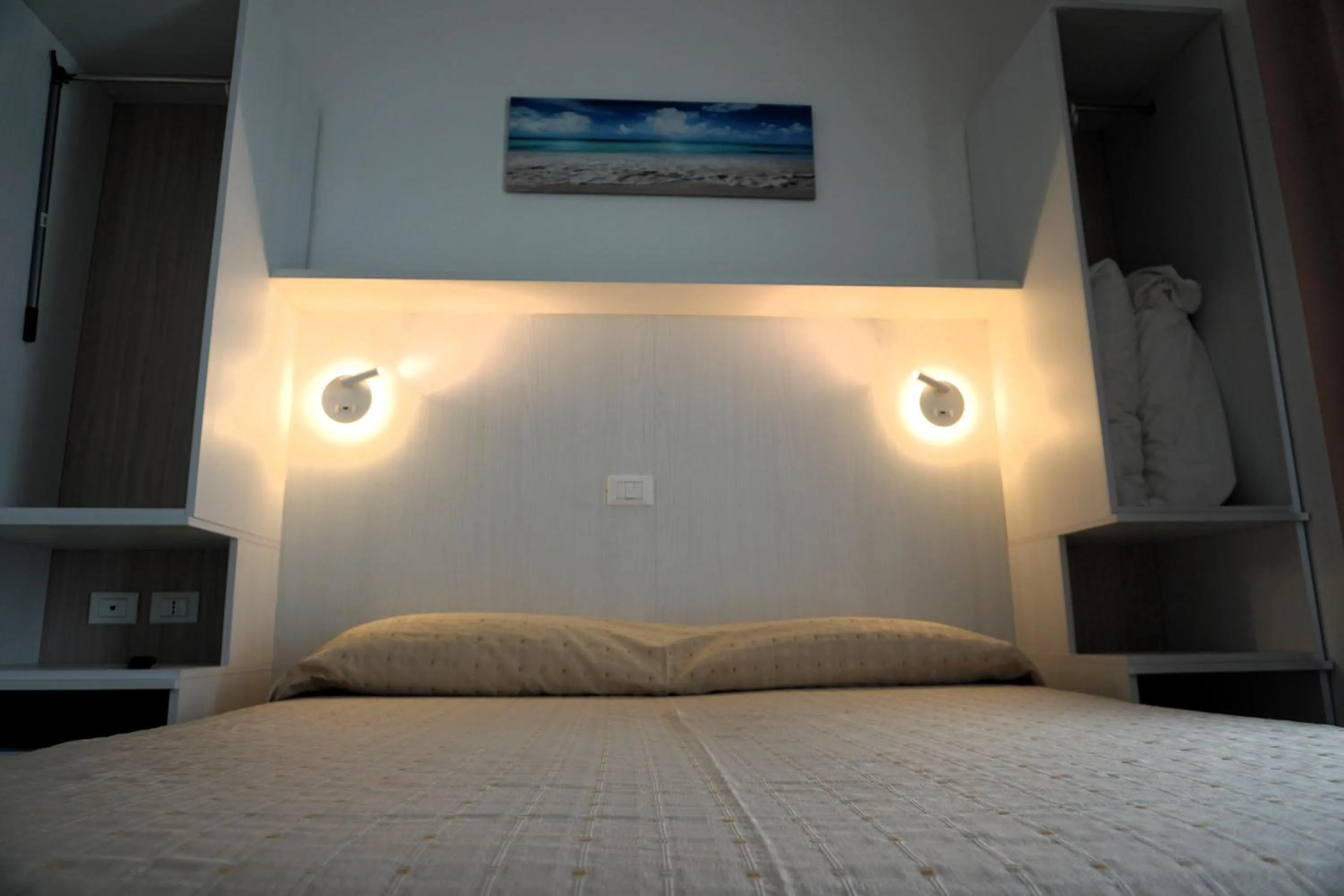 Bed in Hotel Ideal Sottomarina