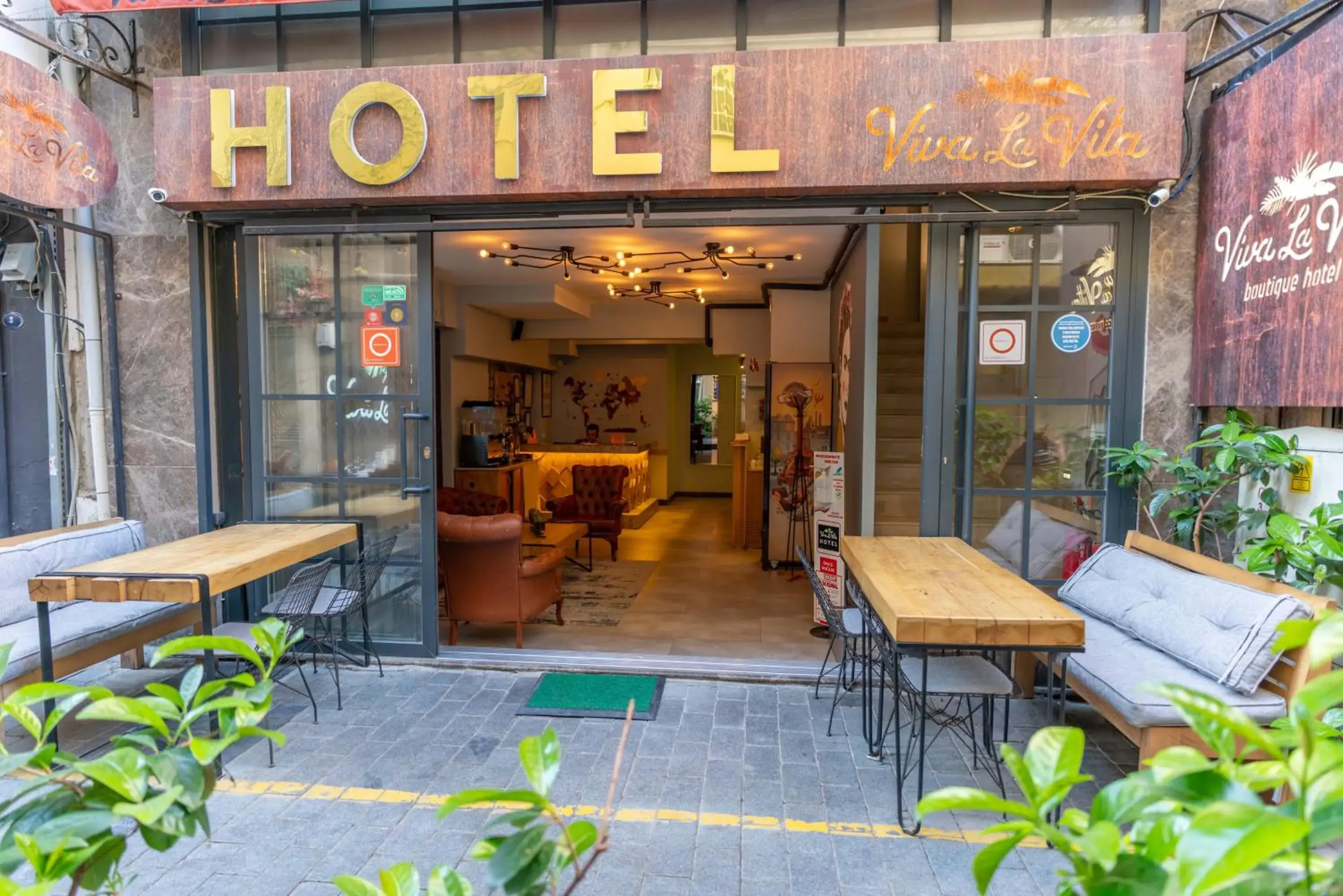 Facade/entrance in Viva La Vita Butik Otel Facade/entrance in Viva La Vita Butik Otel